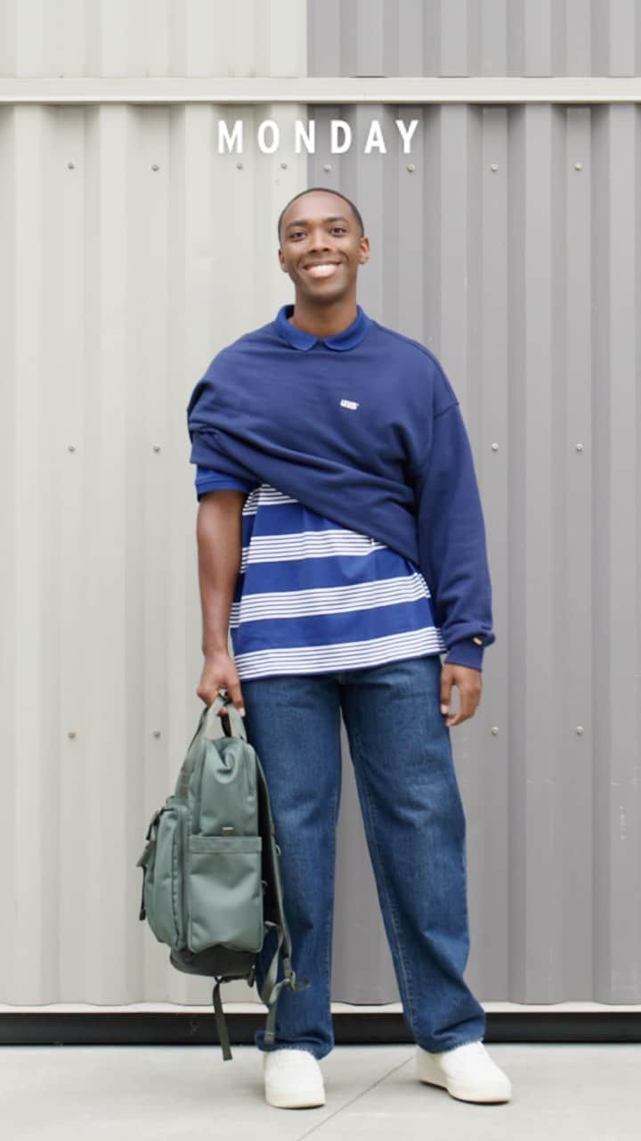 Levi’sのインスタグラム：「1 returning college student, 5 days of fits. Meet @antwanadams_. He’s heading #backtoschool in our latest styles, while making them all his. Take notes, freshmen. 📝」