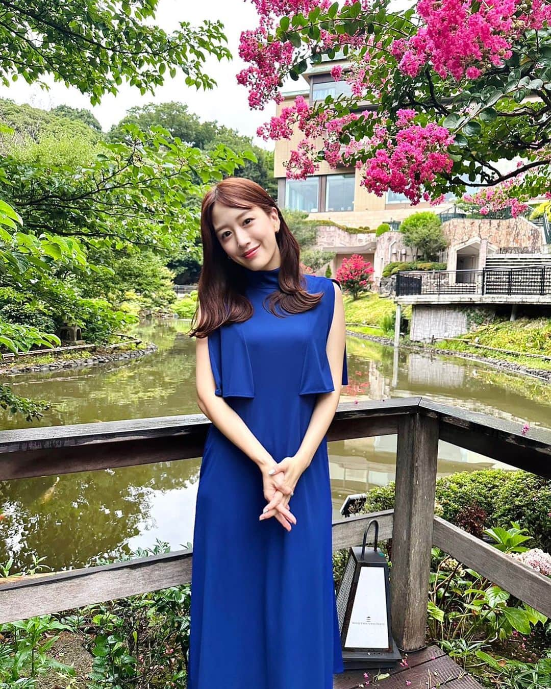 花乃まりあさんのインスタグラム写真 - (花乃まりあInstagram)「. 今朝は椿山荘の超雲海！を生中継📽️  緑豊かな庭園がさらに幻想的な空間に…☁️ 夜のライトアップもまた行ってみたいです🌫️✨ . #ZIP!#椿山荘#ホテル椿山荘東京#雲海」8月1日 13時17分 - mariakano_official