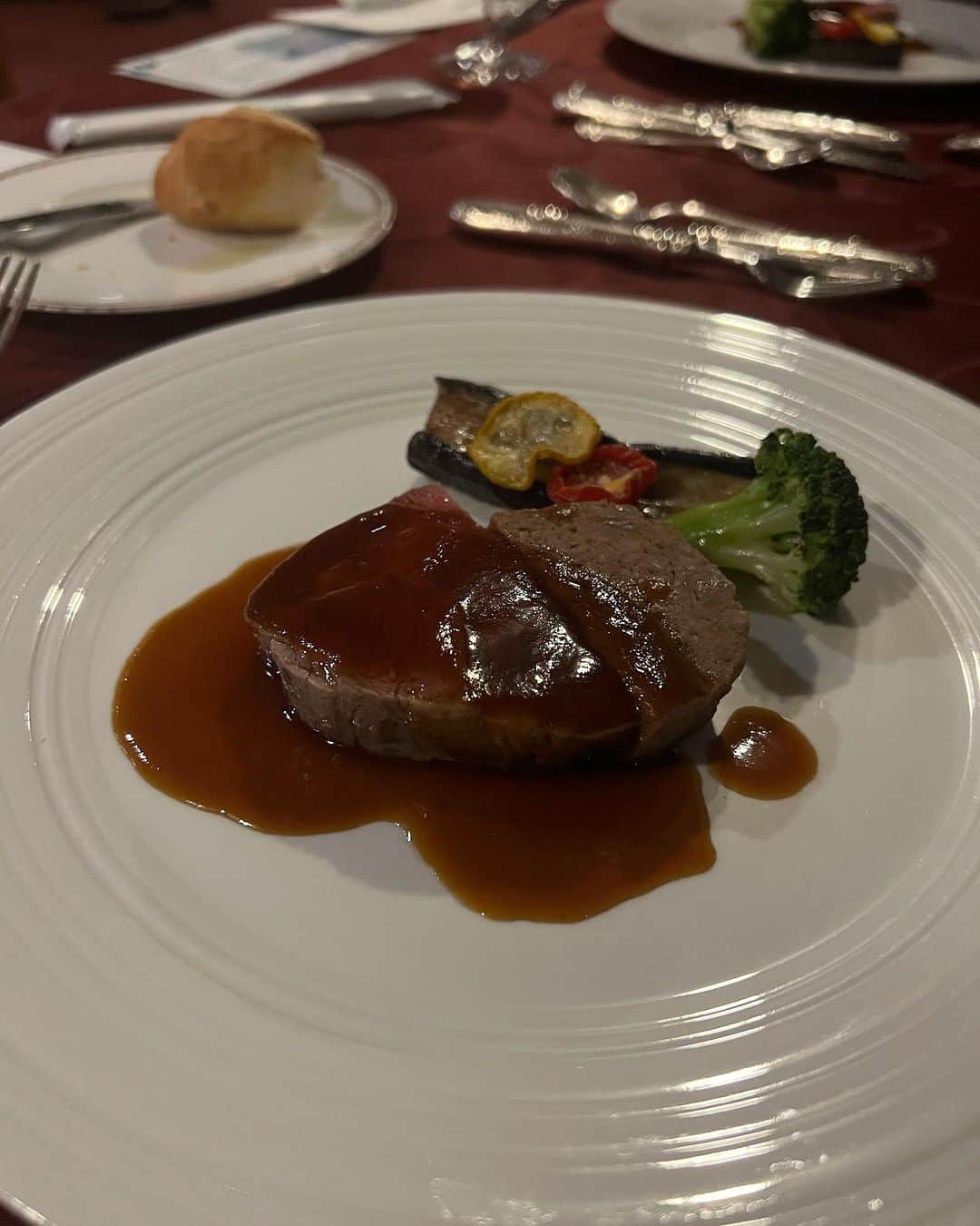 カリスマゆきちゃんさんのインスタグラム写真 - (カリスマゆきちゃんInstagram)「. 📍Symphony Tokyo Bay Cruise🚢  ピアノの生演奏が素敵だった🎹  @charisma.yukichan  _________________________ #symphonytokyobaycruise #シンフォニークルーズ #クルーズ船 #dinner #時差投稿」8月1日 13時47分 - charisma.yukichan
