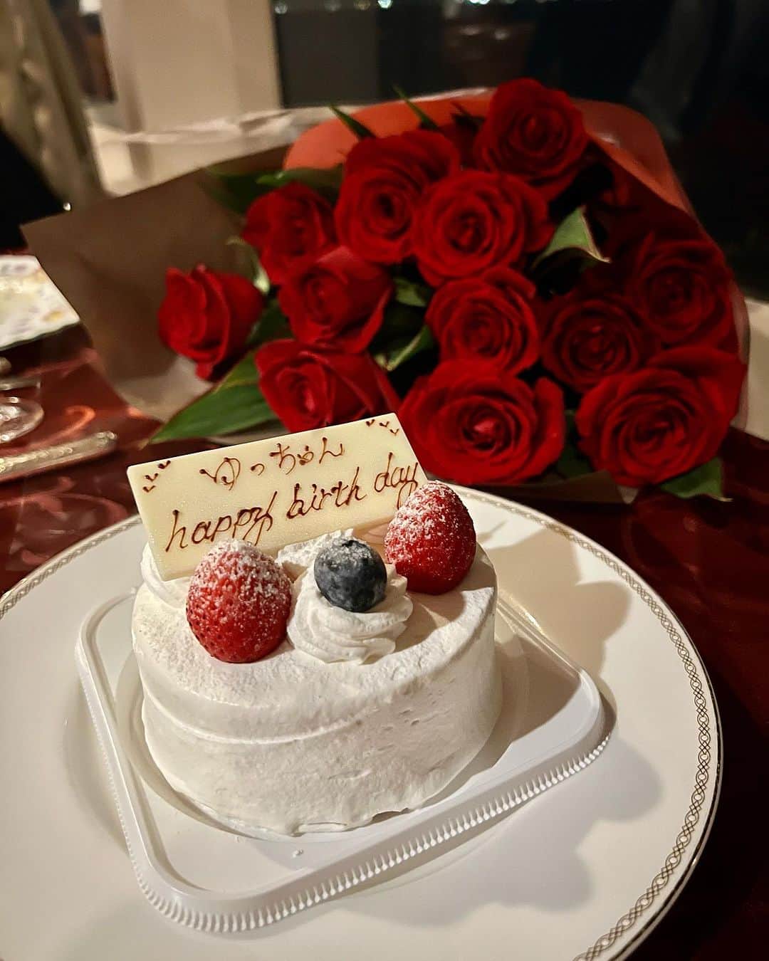 カリスマゆきちゃんさんのインスタグラム写真 - (カリスマゆきちゃんInstagram)「. 📍Symphony Tokyo Bay Cruise🚢  ピアノの生演奏が素敵だった🎹  @charisma.yukichan  _________________________ #symphonytokyobaycruise #シンフォニークルーズ #クルーズ船 #dinner #時差投稿」8月1日 13時47分 - charisma.yukichan