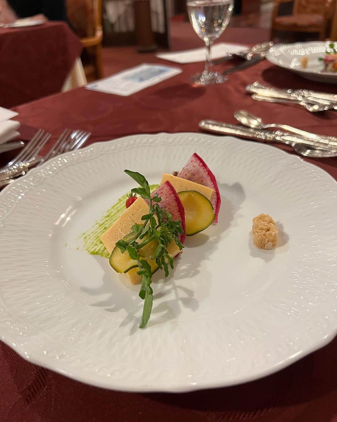 カリスマゆきちゃんさんのインスタグラム写真 - (カリスマゆきちゃんInstagram)「. 📍Symphony Tokyo Bay Cruise🚢  ピアノの生演奏が素敵だった🎹  @charisma.yukichan  _________________________ #symphonytokyobaycruise #シンフォニークルーズ #クルーズ船 #dinner #時差投稿」8月1日 13時47分 - charisma.yukichan