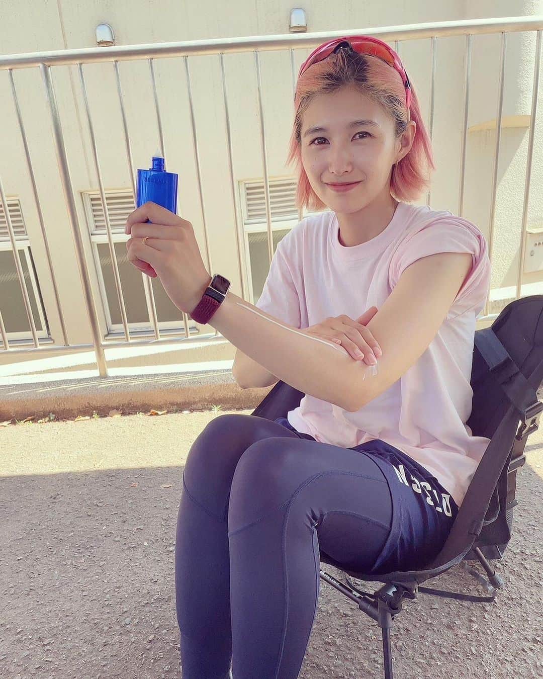 加藤優のインスタグラム：「#第9回全国女子中学生硬式野球選手権大会  スポンサーのKOSE様より、 中学生の女子選手全員に雪肌精の 日焼け止めをプレゼントいただきました🎁✨  紫外線対策をすることで、運動による身体の疲労に 回復を専念させることができます💪  こういった講習会を先日、 秦野市で子どもたちに対して実施いただきました！  KOSE様、ありがとうございました✨ 今後ともよろしくお願いいたします😌🤍  #kose #雪肌精 #sekkisei #日焼け止め #紫外線対策 #女子野球 #女子野球タウンはだの」