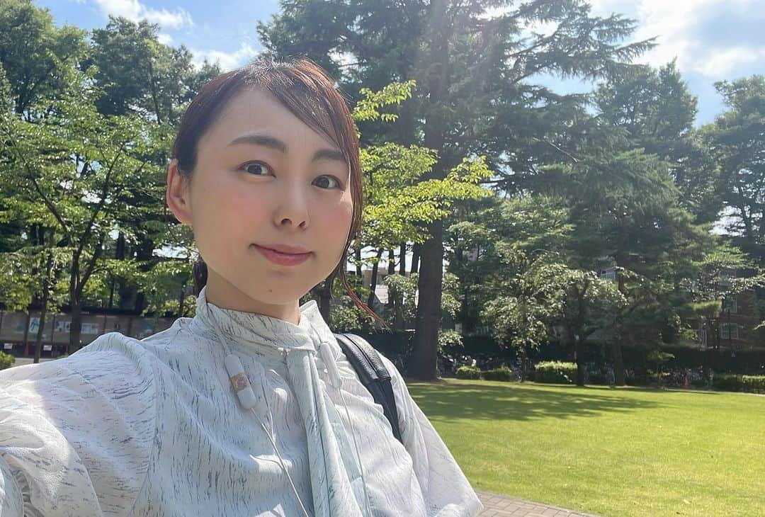 五戸美樹さんのインスタグラム写真 - (五戸美樹Instagram)「「五戸美樹のスピーチトレーニングサロン」お知らせと振り返りです！  入会ページはこちら https://lounge.dmm.com/detail/2215/  ◆2023年8月スケジュール  ・8/3(木)12時〜13時 グループレッスン＜おたより紹介＞  ・8/5(土)20時〜21時 グループレッスン＜しほのボイトレ＞  ・8/5(土)23時59分、7月課題提出締め切り  ・8/9(水)12時10分〜13時10分 グループレッスン＜朗読の予定＞  （8/13(日)12時〜12時半 五戸のYouTubeライブ）  ・8/19(土)10時〜11時 グループレッスン ＜2人ラジオの予定＞  ・8/20(日)23時55分 対面グループレッスンチケット締切  ・8/26(土)13時〜15時 対面グループレッスン＜ボイトレ＞  ◆サロンでは初の対面グループレッスンを開催 2023年8月26日(土)13時から、自由が丘で行います！ テーマは話し声を磨くボイストレーニング。 メンバー限定でチケット発売中。 チケット締め切りは8月20日です。 ご希望の方はそれまでにメンバーになってくださいませ〜！  ◆オンライン収録のラジオを公開 3月に収録をしたうちの4組目（最終組）を私のYouTubeチャンネルにアップしています。 ぜひお聞きください！コメントもお待ちしております。 https://youtu.be/LuA-N_wxVZI  ◆7月の振り返り  6月のゲスト・大津ディレクターへのインタビュー回から、皆さんのインタビュー熱が強まっていまして、7月は二度インタビューをテーマにしてグループレッスンを開催。 難しい、けれどこれはすごく力がつきそうと好評です！  7月はオンラインお茶会や、鎌倉お土産プレゼントも実施しました。  ◆サロン内容 ＜グループレッスン＞ 週1回、平日日中or土曜祝日の日中に開催 ＜マンツーマン＞ メンバー限定チケットをお求めいただいてレッスン ＜課題提出＞ 毎月5日締め切り  ほか、過去の全アーカイブ視聴や、質問スレッドの活用もできます。就活生にはES添削も行なっています。  〜〜〜〜〜〜〜〜〜  当サロンの加入には審査があります。 ※審査条件を満たしてから入会申し込みをしてください。条件に満たない方は審査で参加否認となります。  ■新規加入■ 【オンライン教材】をお求めいただき、【マンツーマンレッスン】を受講した方のみ審査を通過できます。  【オンライン教材】とは 『人前で話すのが怖くなくなる話し方講座』です。 詳細ページはこちら https://hanashikata-kyoushitsu.com/movie1   【マンツーマンレッスン】とは オンライン（Zoom）での1時間レッスンです。レッスンチケットは、オンライン教材とセットのものと、3回券がございます。 プラン一覧はこちら https://hanashikata-kyoushitsu.com/plan  ※マンツーマンレッスンの受講は2023年1月1日以降を対象とします（ストアカを利用した受講も対象） ※加入時に回答するアンケートに氏名とメールアドレスを記入していただきご本人確認をいたします ※学割プランの加入条件は学生証の提示です（教材購入は不要です） ※加入条件は数ヶ月ごとに見直す予定です  ■再加入■ 当サロンを退会した方が再加入する場合は、退会後半年以内の方のみ加入条件適用外とします。前回加入時のサロンネームとサロンIDでご本人確認をいたしますので、加入時のアンケートにご記入ください。退会後半年以降の方は新規加入といたします。  入会ページはこちら https://lounge.dmm.com/detail/2215/  #スピーチトレーニング #スピーチトレーニングサロン #話し方教室 #話し方のサブスク #コミュニケーション #ボイストレーニング #ボイトレ #オンラインサロン」8月1日 14時16分 - mikigonohe