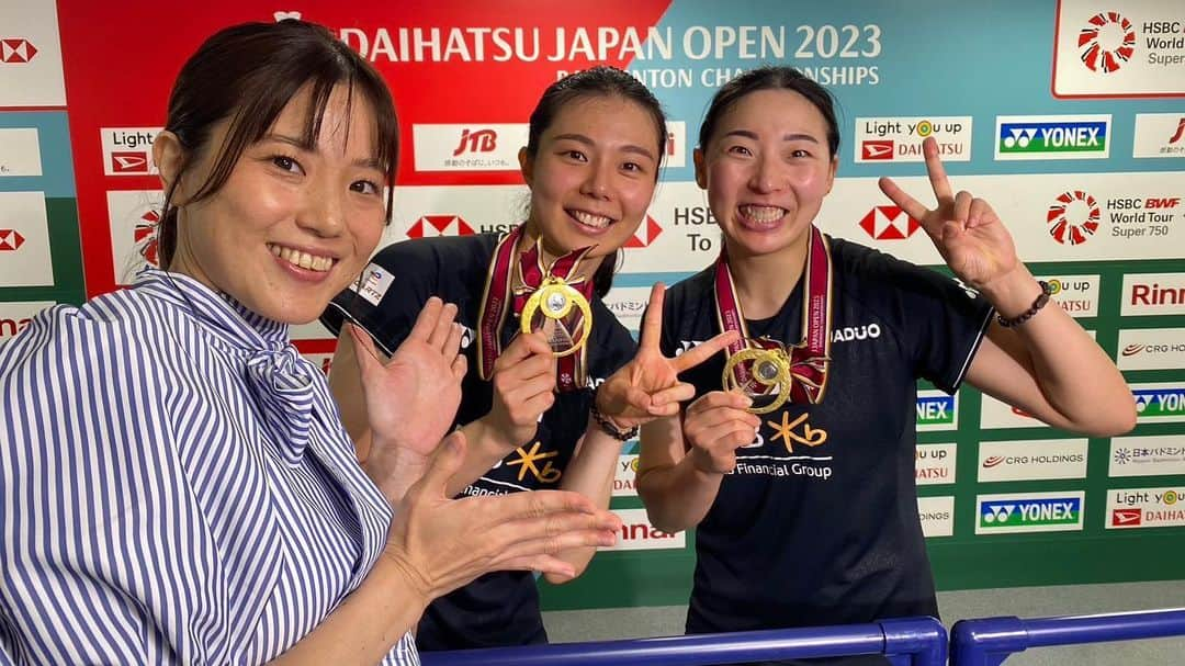 前田美順のインスタグラム：「. . . . #ジャパンオープン2023 . .  축하합니다‼︎ . . . #daihatsujapanopen2023  #badminton」