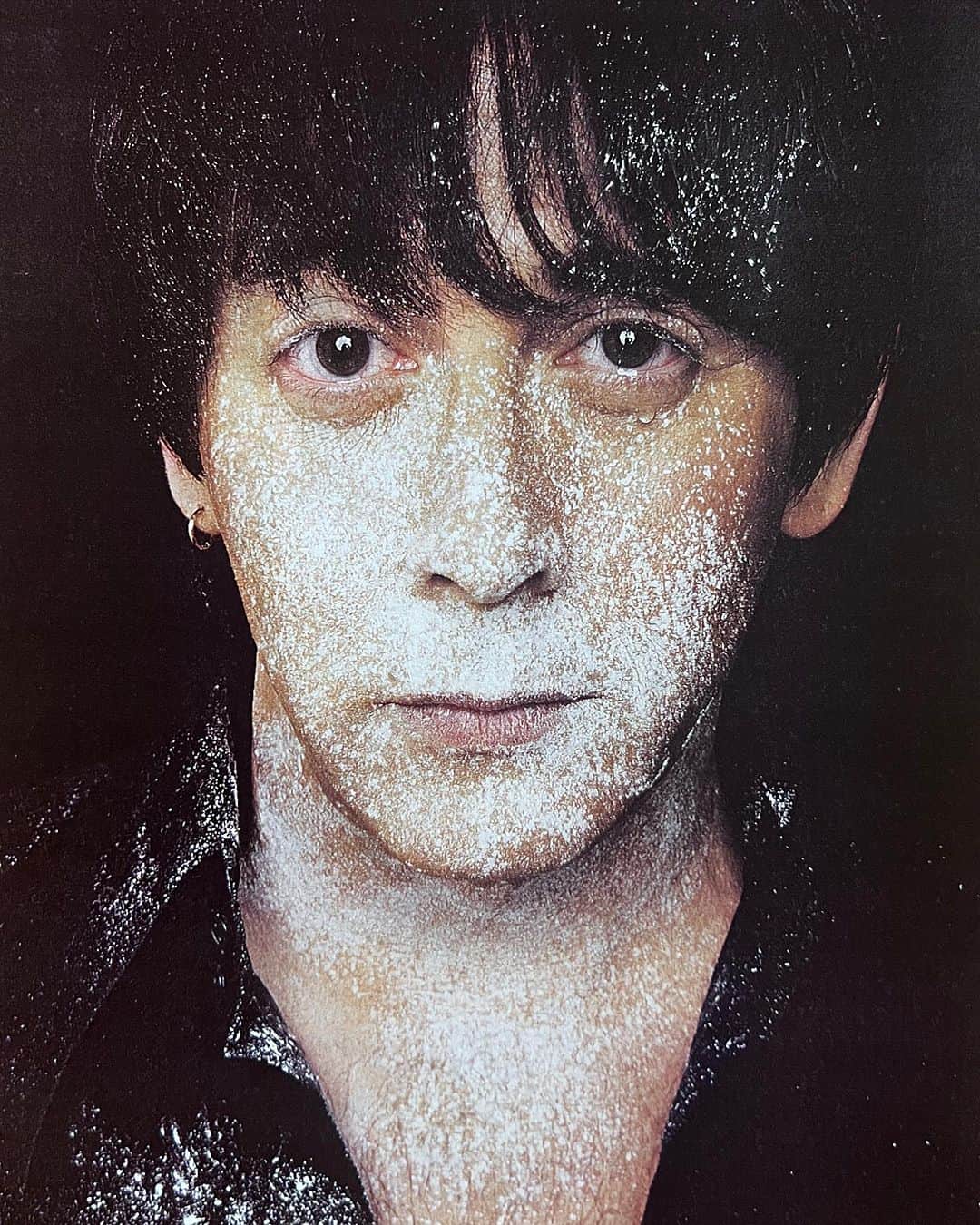 Carolina Gonzalezのインスタグラム：「🌹🕊️ So fortunate to have crossed paths in this lifetime….truly one of the most sweetest, smartest and funniest souls….Rest in Love & Heavenly Peace Paul🌹🕊️♥️✨」