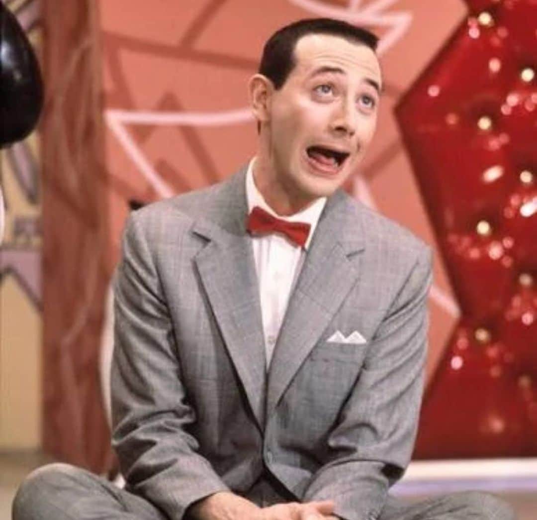 のインスタグラム：「I got to know the real Paul Ruebens and the fictitious Paul Ruebens. His comedy, heart, insane humor and imagination were life-changing for anyone that was remotely working in the field of comedy and entertainment. He was a beautiful legend. #PeeWeeForever」
