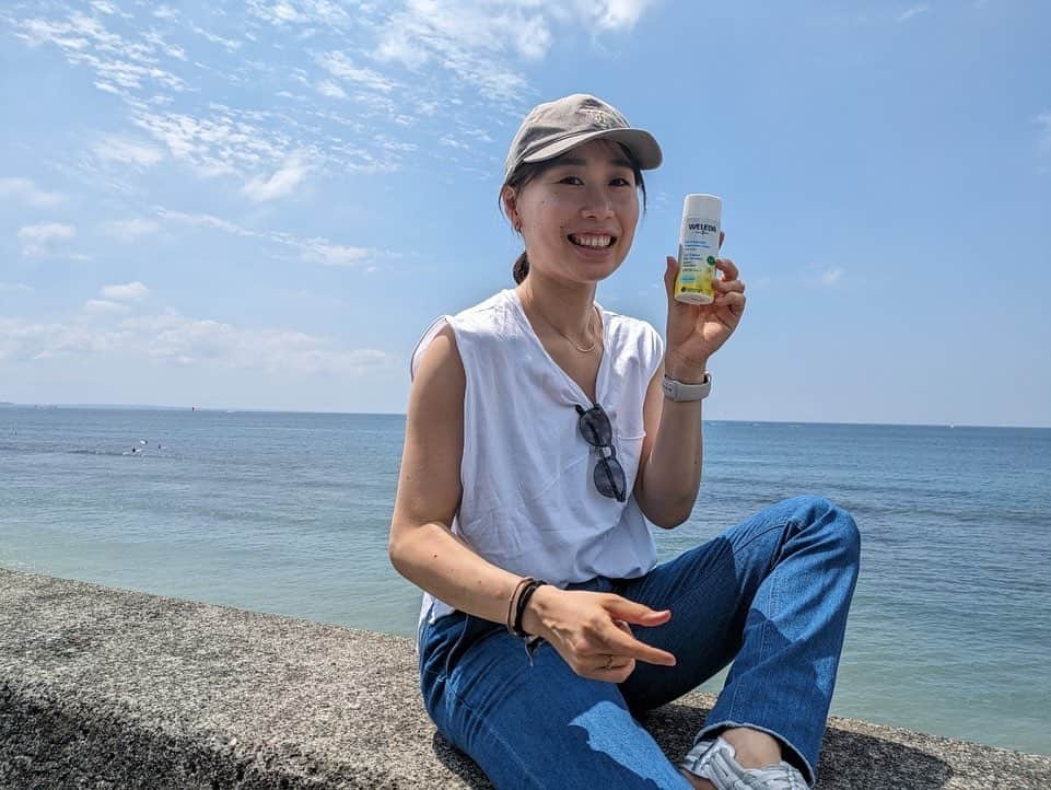 本橋菜子さんのインスタグラム写真 - (本橋菜子Instagram)「. weleda愛用品のうちの１つ💛 　　 季節問わず一年中ほぼ毎日使ってます。 　 この夏もよろしくねっ🌞🚲🏝️ 　 わたしの好きポイント ✔︎石鹸や洗顔料で簡単にオフできる←これ重要 ✔︎自然な肌色で化粧下地としても使える←普段もお出かけもわたしはこれ一本でベースメイク完了◎ ✔︎フレッシュシトラスの香りがとってもよき ✔︎100％天然由来成分生まれ、紫外線吸収剤不使用 　 　 今日から8月スタート！！ 暑さに負けずに頑張るぞーー 　 #エーデルワイスuvプロテクト  #teamweleda #チームヴェレダ #ヴェレダ #weleda #PR #東京羽田ヴィッキーズ @weleda_japan  @tokyo_haneda_vickies」8月1日 9時14分 - nakomotohashi