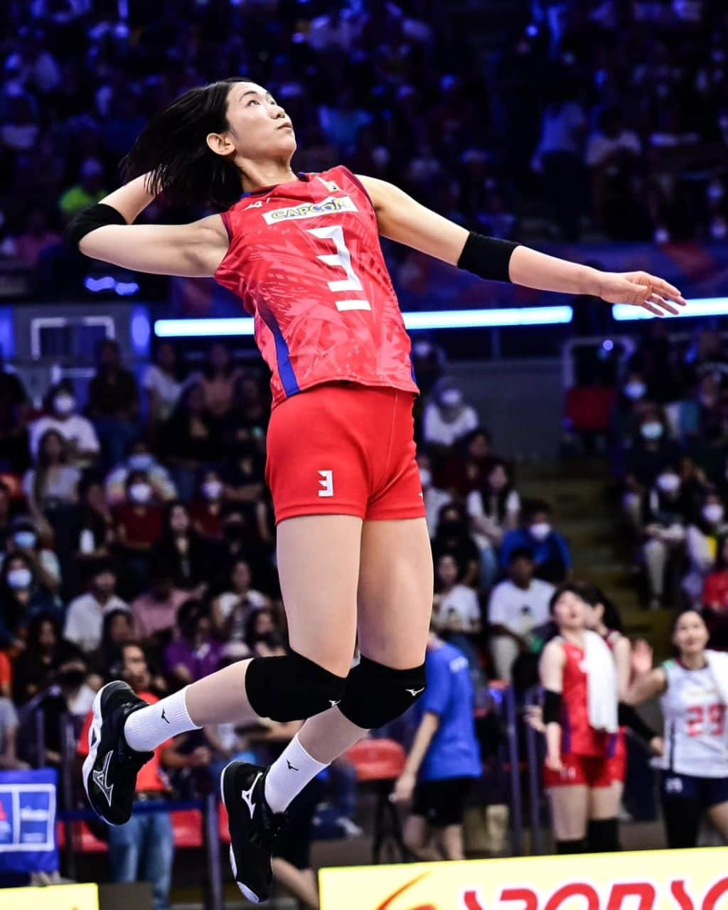 古賀紗理那のインスタグラム：「Sarina Koga 🇯🇵  The outside hitter & Japan 🇯🇵 will compete in the Paris Qualification from Sep 16-24.  🏆 2 winners will earn spots in #Paris2024.  ⏰ Schedule: LINK IN BIO  📺 Matches will be on VB TV.  🏐 #CloserToParis #Volleyball」