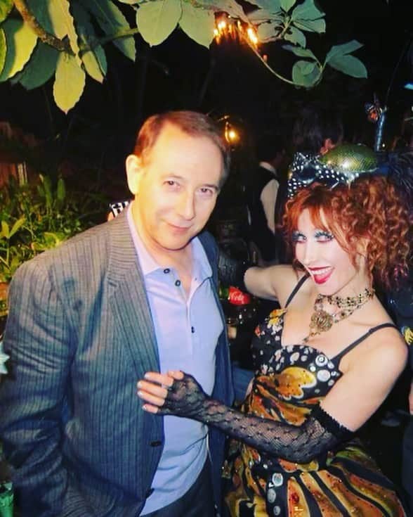 ボニー・モーガンのインスタグラム：「Mourning the loss of one of the funniest, most talented, marvelous, mischievous , hilarious humans ever. I met Paul when I was a child back when my Dad was his stunt double. He was so kind and even laughed when I did my best Peewee Herman impersonation… In character, he told me I sounded just like him. Many years later we reconnected at Brookledge thanks to the fabulous Erika Larsen @lilfabulon. I had the honor of performing for him many many times, spending late nights laughing, and got to call him a friend. Paul, thank you for the laughs, the love, the mischief, and the lifetime of memories, you left us wanting more and I’ll miss you forever. @peeweeherman #paulreubens #allmylovealways #restwell」