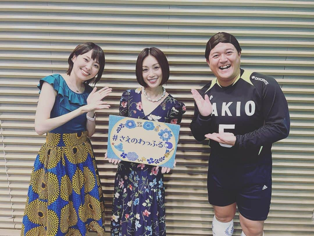 酒井法子さんのインスタグラム写真 - (酒井法子Instagram)「酒井法子　35th Anniversary  アルバム『Premium Best』 発売記念 インストアイベントにご参加くださった 皆様。本当に有難う御座いました🙇‍♀️ 福岡タワーレコード福岡パルコ店にて イベントをさせて頂きましたこと。 心より感謝いたしております。 福岡でのキャンペーンでも 沢山のラジオ番組にもお邪魔させていただき とっても楽しかったです💜 それもこれも 応援してくださる皆様、そしてビクターさんの お陰様様なのです。 皆様が見せてくださった笑顔。 優しいお言葉が胸に染み渡り、 また新たに頑張ろうと思えました。 いつも本当にありがとうございます🙇‍♀️ 美味しいお食事も頂きましたし、 朝は親友と大濠公園を歩いたり、懐かしい母校を 見れたりして短い滞在時間でしたが、有意義にすごせました(^^) #タワーレコード福岡 #ビクターエンターテイメント #PremiumBest #LoveFM #KBCラジオ #RKBラジオ #FM福岡 #須崎屋台かじしか #酒井法子」8月1日 11時15分 - noriko_sakai_official