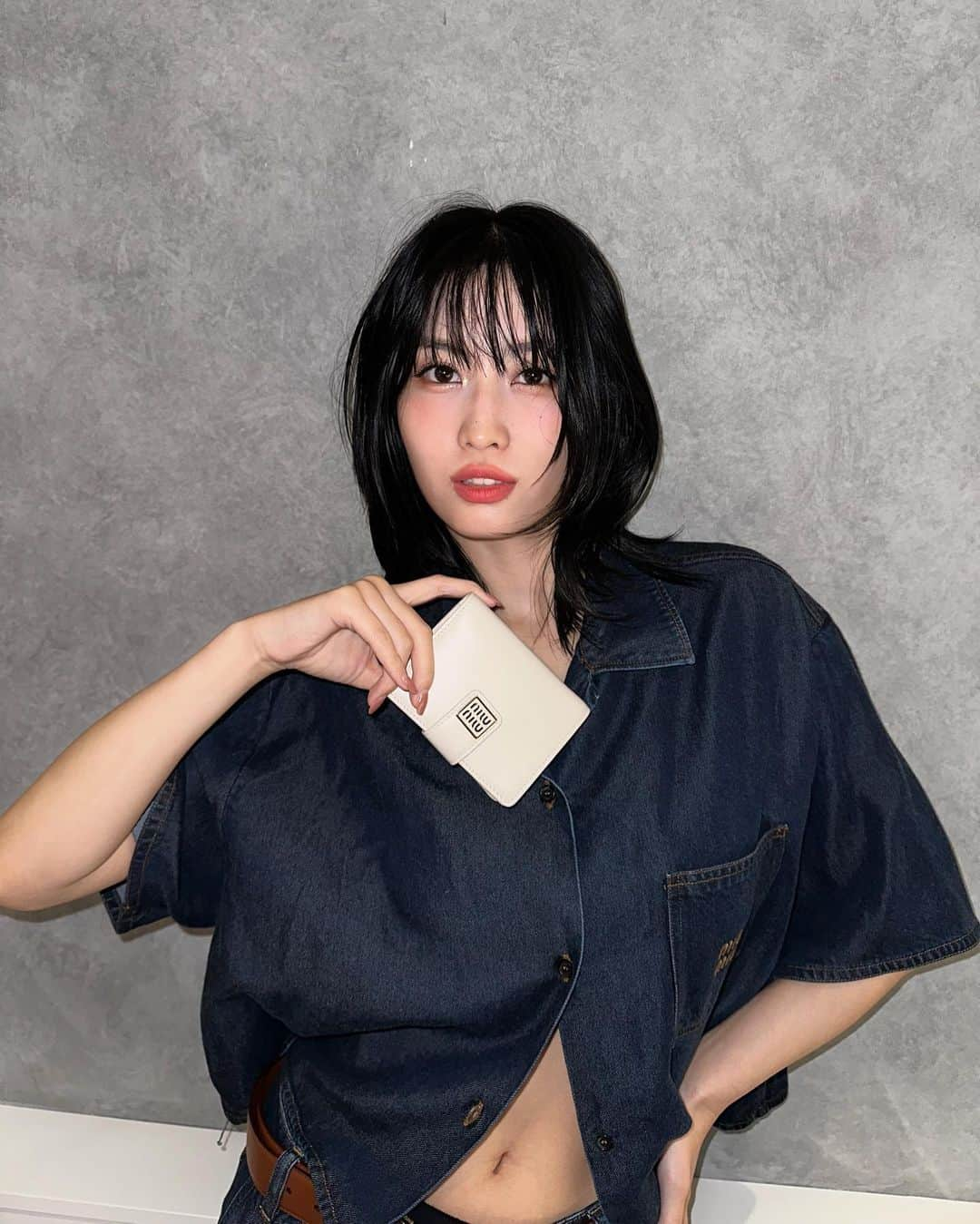 ももさんのインスタグラム写真 - (ももInstagram)「🤍🤎 @miumiu  #MiuMiu #PR #JAPAN」8月1日 11時47分 - momo