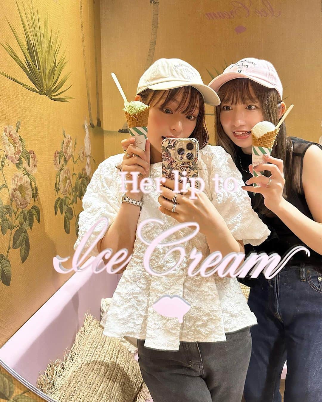 Yuuki mimuraさんのインスタグラム写真 - (Yuuki mimuraInstagram)「☀️🍨🍹🌴🫧  . お知らせを見てから絶対期間中に 行きたい🫶🏽🫧🍨🤍って思ってた #herliptoicecream ( @herlipto_icecream )に いけました🤍🤍🤍  最近お洋服は買ってなかったんだけど グッズがローンチされた時にキャップがあって… キャップ探してたので買おうと思って…🧢“  ゆいかちゃん( @y_04.20 )を誘ったら 快く一緒に来てくれて なんと帽子も色違いでお揃いにしてくれてhappyすぎる🌴  ショップ内もかわいいし アイスクリームも美味しくって大満足🤍  でも日中明るくて メニューの売り切れがないうちに また再チャレンジしたいなぁ🤍  チェリーのやつ、食べたかったなん🍒  今日はピスタチオをチョイス🤍 ピスタチオも大好きなフレーバー🍨 お仕事の疲れが吹き飛ぶ美味しさ🤍  #六本木#六本木ヒルズ #ヒルズ#アイスクリーム #アイスクリームショップ #ice#icecream  #sweet#herlipto  #hlt#hlt好きな人と繋がりたい  #こじはる#小嶋陽菜 様🤍」8月1日 22時18分 - u0829u