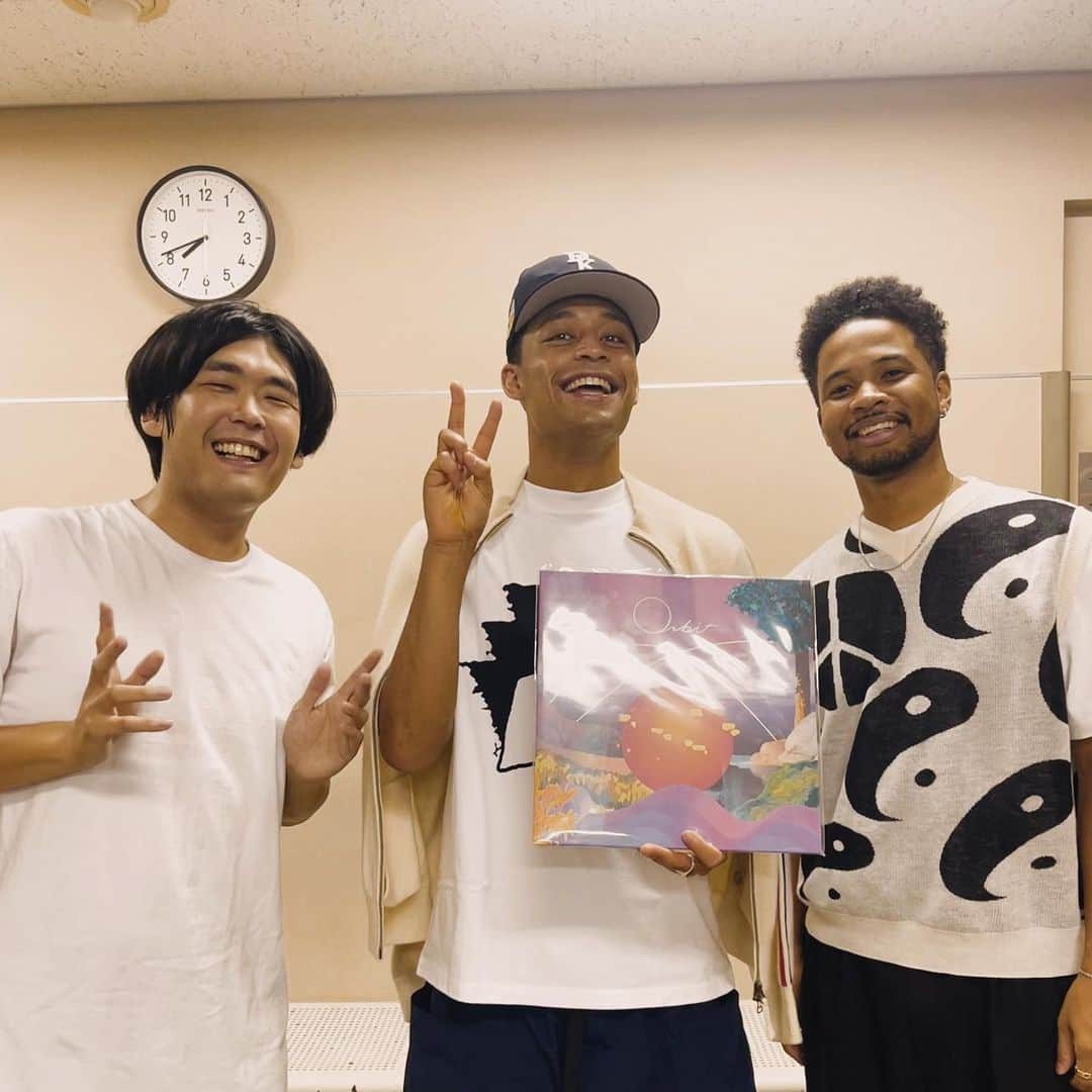 STUTSさんのインスタグラム写真 - (STUTSInstagram)「Such an amazing night!! w/ Loyle Carner & Daichi Yamamoto  今日はLoyle Carner来日公演のopening actでライブさせてもらいました。 自分のライブではDaichi Yamamoto君にもゲスト出演してもらえました。 Loyle Carnerのライブが本当に最高で素晴らしい一夜でした。Bandのグルーヴもとても最高だった。。。」8月1日 22時35分 - stuts_atik