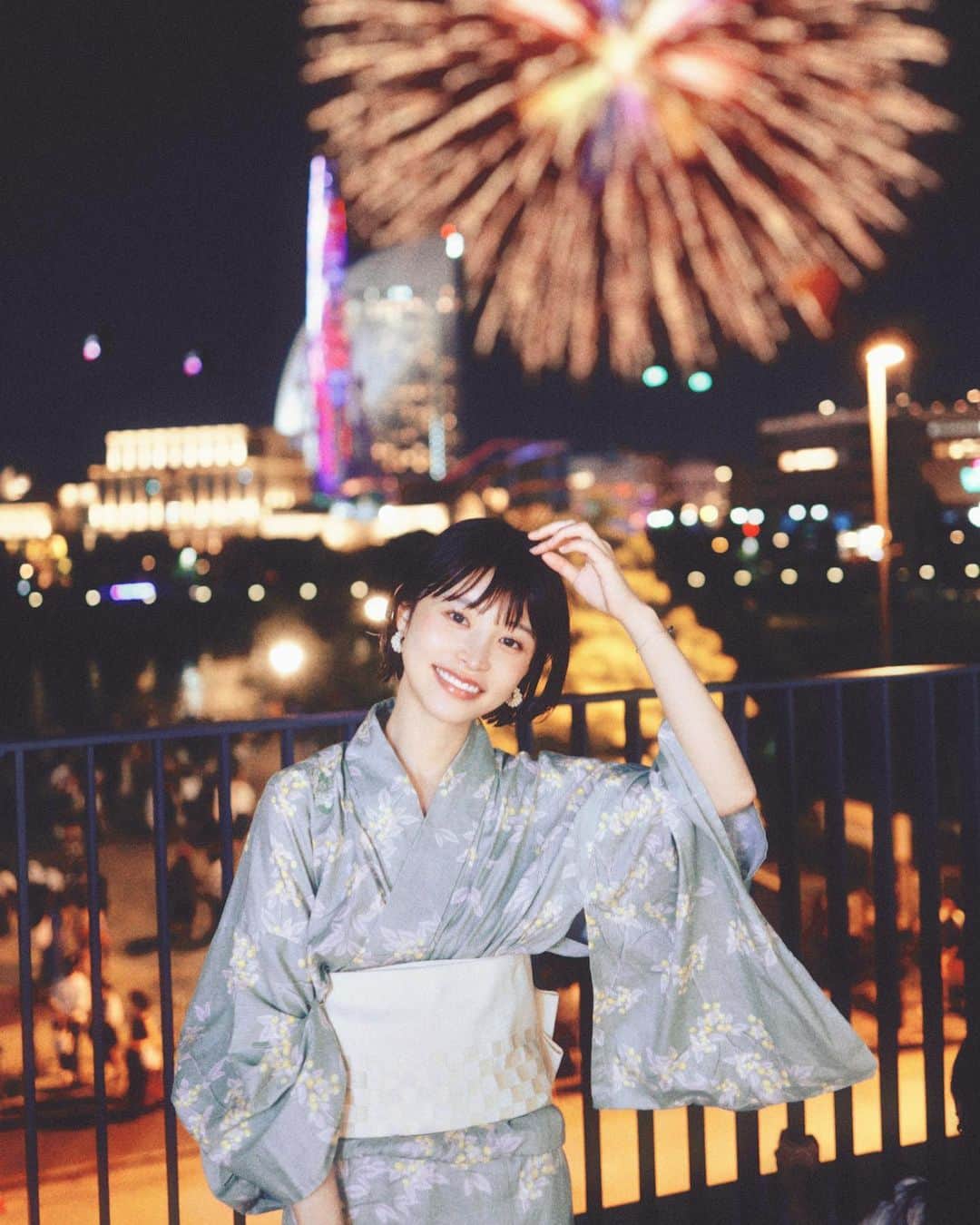 JU!iEのインスタグラム：「28歳。子供のように自分の感性に素直に自由でありながら、大人としてこの世界に恩返しをしていきたい。 私を支え、守ってくれるみなさんにいつも感謝しています。  28岁啦。希望自己可以像孩子一样感性地自由地活着，像大人一样理性地为这个世界做出一点贡献。 谢谢支持着、保护着我的你们一直在身边。  I just turned 28 years old today.  It’s a bit cliche to say it like this, but here is my birthday resolution: live sensibly and freely like a child and contribute a little to the world as rationally as an adult. Thank you for always supporting me and being here for me.」