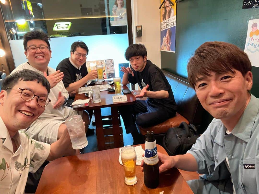 のインスタグラム：「はいうまいうまい打ち上げぇ〜🚀  #シゲカズです鬼フェス終了 #はいうまいうまい楽しいぃ 〜！ #山さん」