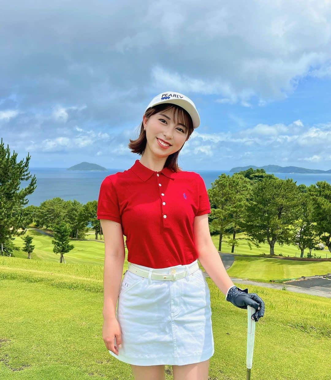 太田江莉奈のインスタグラム：「.  8月🌻🏌️‍♀️☁️  体調崩してスタート。 ゴルフもイベントも色々キャンセルで ショック💦すみません🙇‍♂️  . .  #8月#猛暑 #ゴルフ#福岡ゴルフ #福岡ゴルフ女子#ゴルフ女子 #ゴルフウェア#ゴルフコーデ」