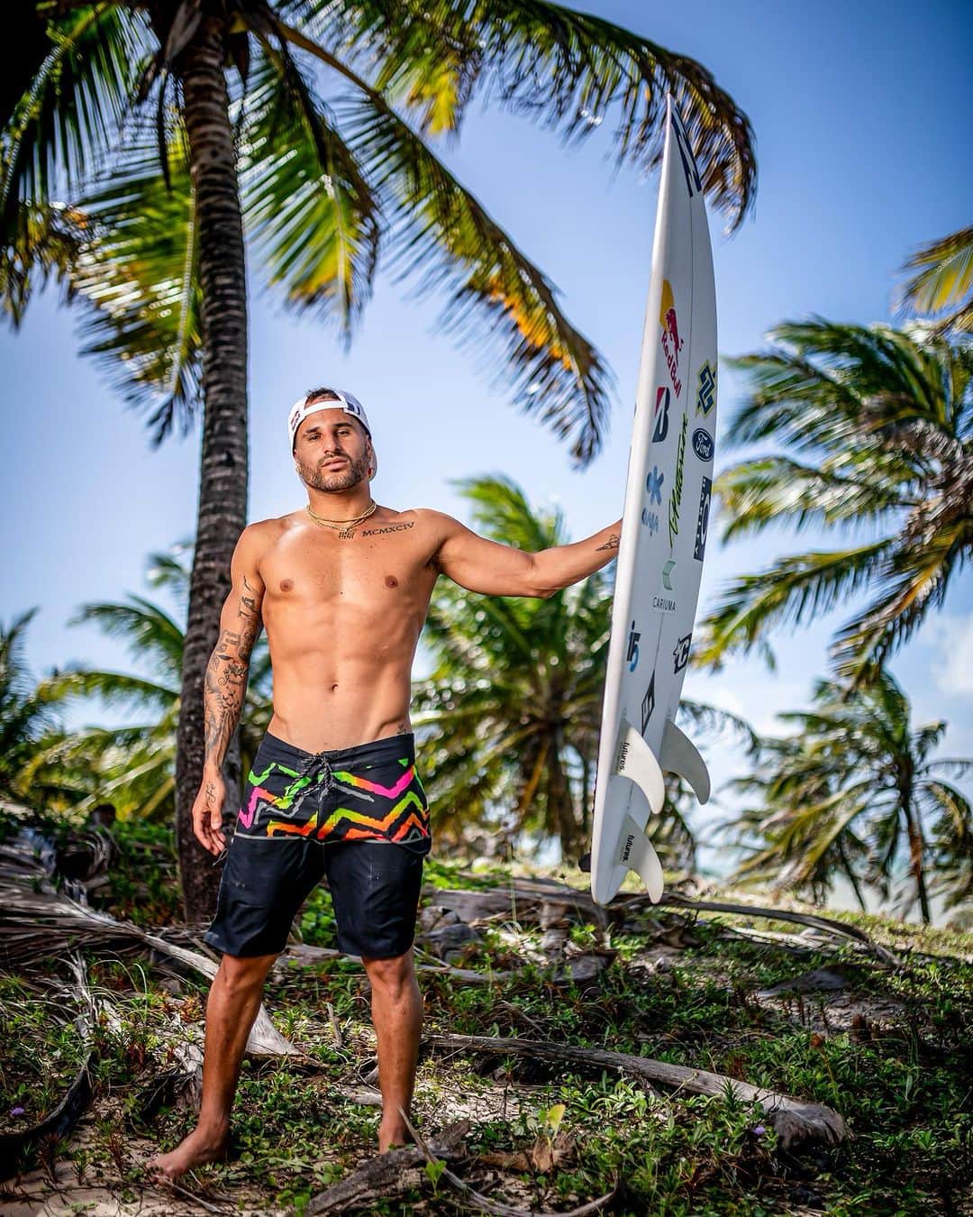 イタロ・フェレイラのインスタグラム：「desculpa a intensidade, só tenho essa vida e nem sei até quando. 🫀」