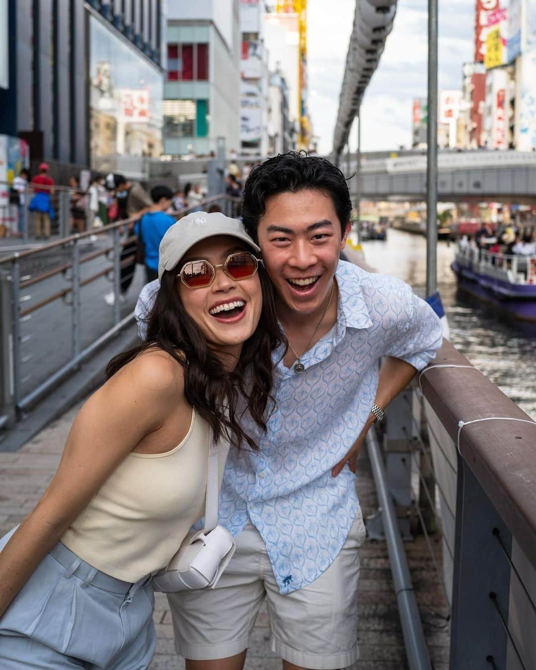 マディソン・チョックさんのインスタグラム写真 - (マディソン・チョックInstagram)「Friendship, Osaka and ramen 🩵🌸🍜  #theICE #travel #japan #dontonbori #friends #figureskating」8月1日 23時01分 - chockolate02