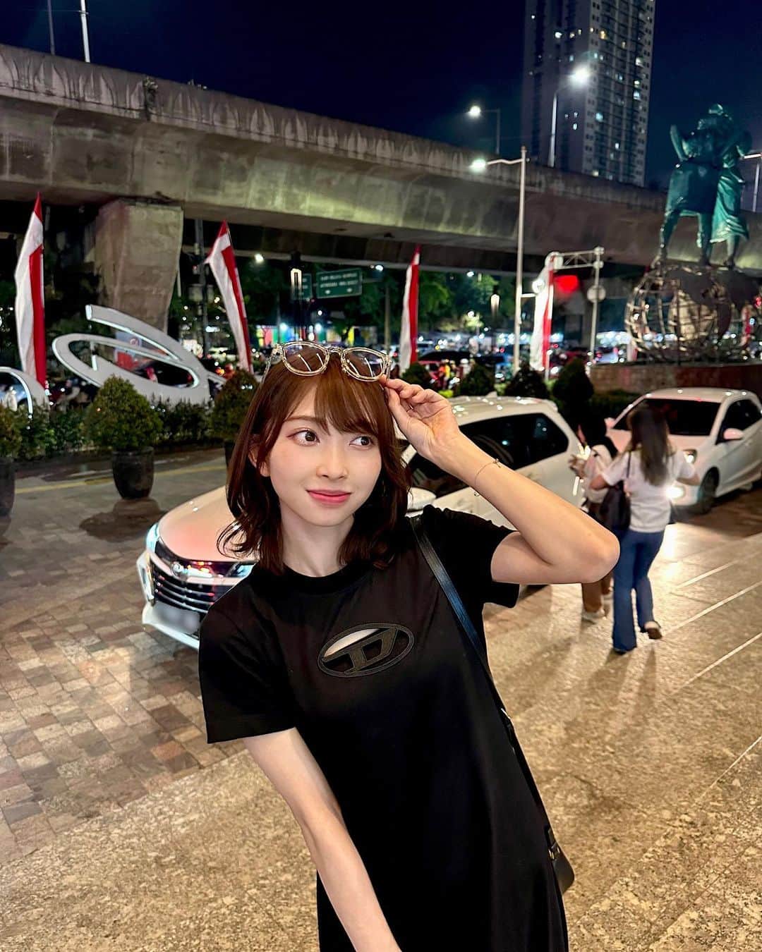 辻野かなみのインスタグラム：「❤︎  ⁡ インドネシアを満喫しました🇮🇩 また、海外遠征したいなっ🥰 ⁡ 海外旅行も行きたくなっちゃった❣️ ⁡ #インドネシア　#ジャカルタ #かなみしふく　#かなみん旅 #辻野かなみ　#かなみん　#diesel #超ときめき宣伝部　#超とき宣 #𝗂𝗇𝗌𝗍𝖺𝗀𝗈𝗈𝖽 #𝗂𝗇𝗌𝗍𝖺𝗅𝗂𝗄𝖾 #𝖿𝗈𝗅𝗅𝗈𝗐𝗆𝖾 #𝗅𝗈𝗏𝖾 #데일리룩　#데일리룩코디　#패션	#오오티디 #데일리　#좋아요　#팔로우」
