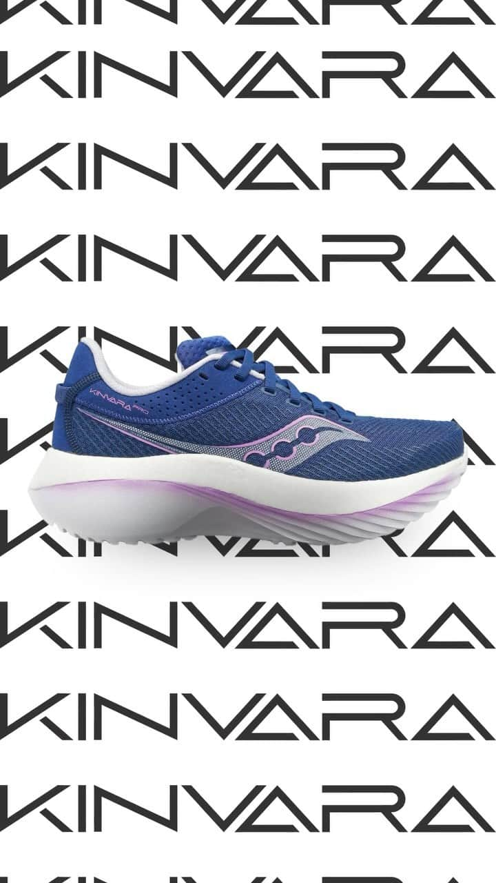 サッカニーのインスタグラム：「CARBON-PLATED FOR 99% OF YOUR RUNS. NOT 1%.   Kinvara Pro out now.  #KinvaraPro」