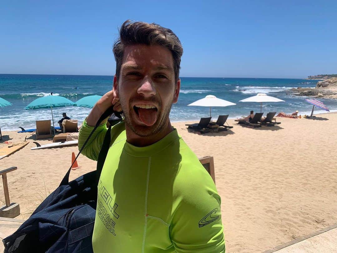 キャメロン・ノリーのインスタグラム：「Riders ride 🌊🌊🌊」