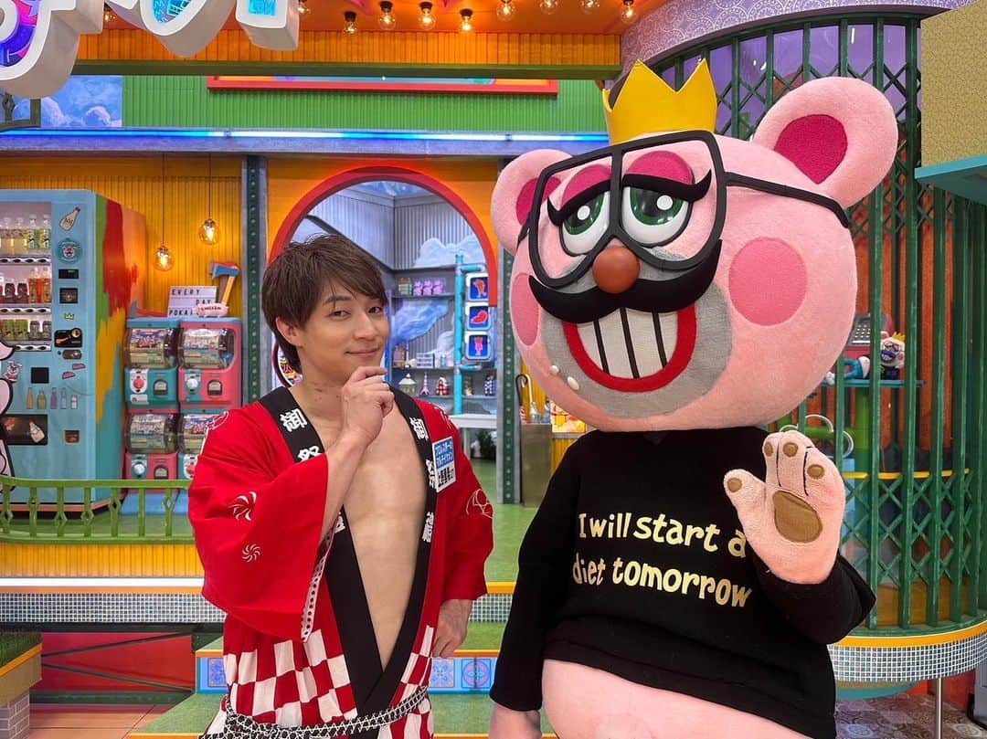のインスタグラム：「ほかぽか 公式マスコットキャラクターのまんぷく昼太郎 見れば見るほど可愛すぎる。  #ぽかぽか #ddtpro #上野勇希」