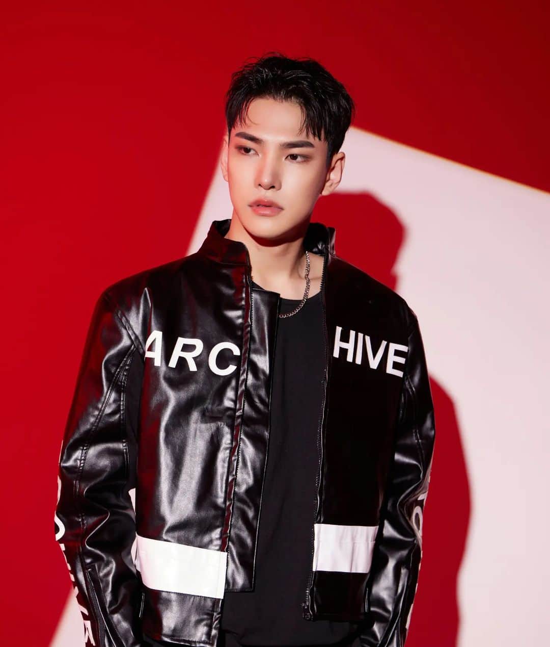 ラナさんのインスタグラム写真 - (ラナInstagram)「I love to introduce  my company's new dj 2. @dj1999.official  dj, rapper, model Edm, hardstyle, bounce Booking: dm me」8月1日 15時59分 - djrana.official