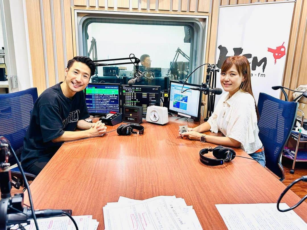 中嶋ユキノさんのインスタグラム写真 - (中嶋ユキノInstagram)「広島FM「江本一真のゴッジ」 生出演させていただきました😊🧡‼️  コロナ前ぶりの、スタジオでのラジオ出演、 めっちゃ楽しかったー😆‼️  ご視聴いただいたみなさま、 ありがとうございました😊  いざ、マツダスタジアムへ🏟️⚾️‼️  #ゴッジ #hfm #広島東洋カープ #carp #国歌斉唱  #中嶋ユキノ  #シンガーソングライター #nakajimayukino #singersongwriter #作詞作曲 #おすすめ #おすすめ曲 #songwriter #songwriting  #singer #singing #singerlife  #japan #作詞 #作曲  #applemusic #linemusic #spotify #youtube #ove #music」8月1日 16時44分 - nakajima_yukino