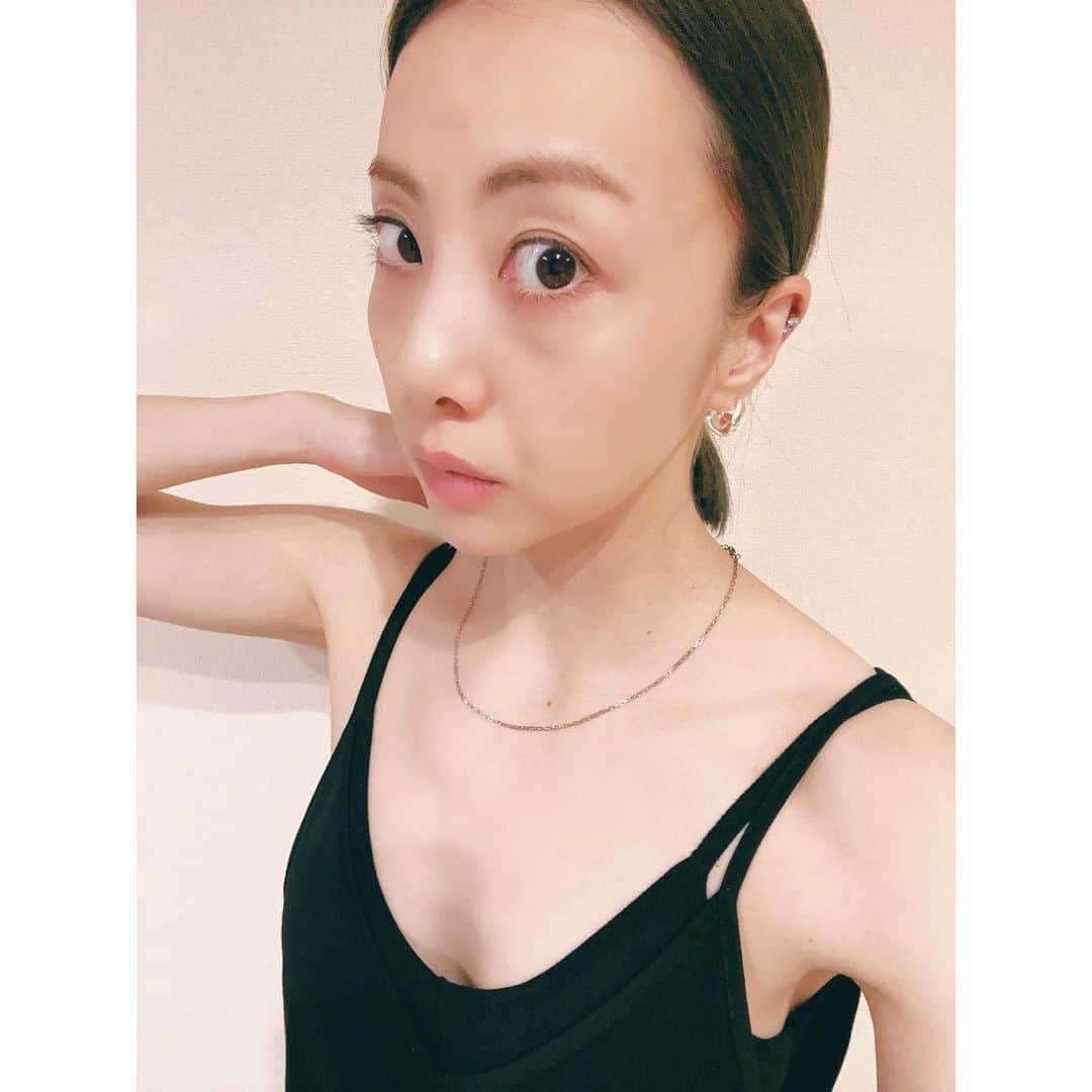 Shizukaさんのインスタグラム写真 - (ShizukaInstagram)「❤︎FAV♡ #DreamShizuka #TRES #silver #8月こんにちは #シズカノシフク #シズカノシブツ」8月1日 17時07分 - shizuka_dream06