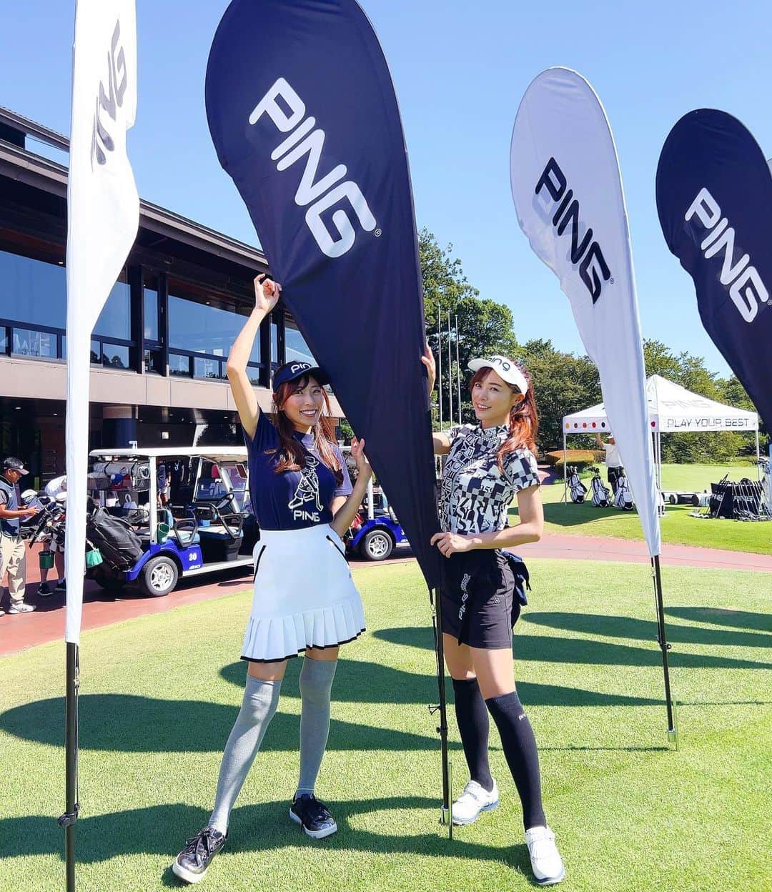 のインスタグラム：「PINGのコンペに初参加してきたよ☺️PINGの白×黒のゴルフウェアカッコいい😊あまり着ない色だから新鮮でした✨ 75位だったけどPINGロゴ入りのガン貰えて嬉しい☺️！！ #ゴルファー#ピン#PING#ゴルフウェア#ゴルフコンペ」