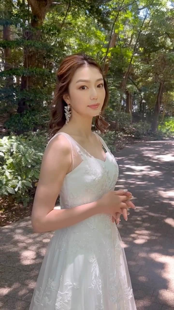 美舞のインスタグラム：「. . 👰‍♀️💍 . 💄　@nao.hairmake  #ウエディングドレス  #花嫁」