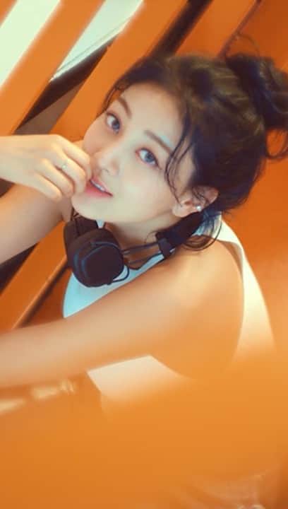 TWICEのインスタグラム：「JIHYO "ZONE" Opening Trailer  ❤YouTube: https://youtu.be/gVaAkCpr3MM 💚NAVER TV: https://tv.naver.com/v/38608977  Release on 2023.08.18 FRI 1PM KST/0AM EST  📌"ZONE" Pre-save & Pre-order https://jihyo.lnk.to/ZONE  #TWICE #트와이스 #JIHYO #지효 #ZONE #KillinMeGood」