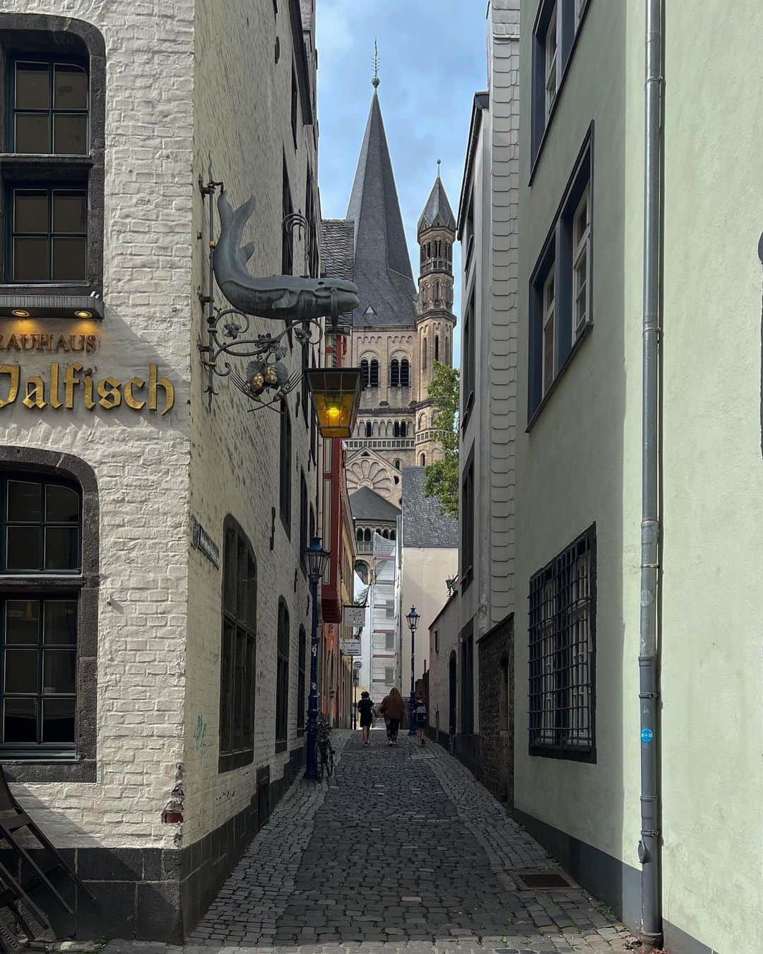 Manamiさんのインスタグラム写真 - (ManamiInstagram)「📍Köln  町が可愛くてきゅん💓」8月1日 18時46分 - manashika