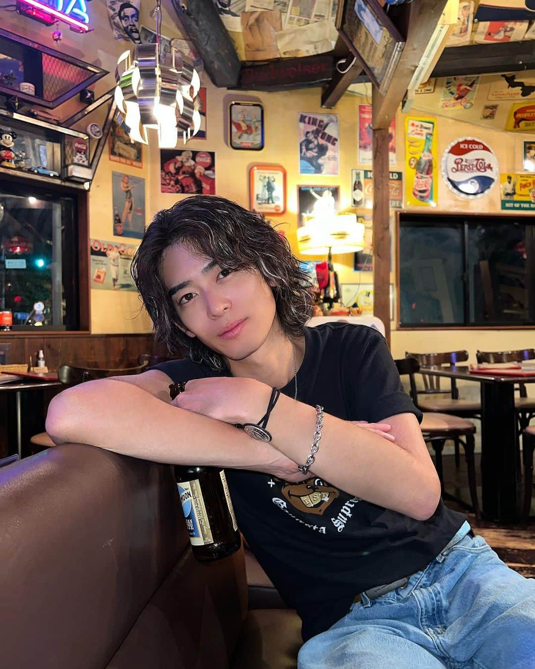 のインスタグラム：「オシャンなハンバーガー屋で📸」