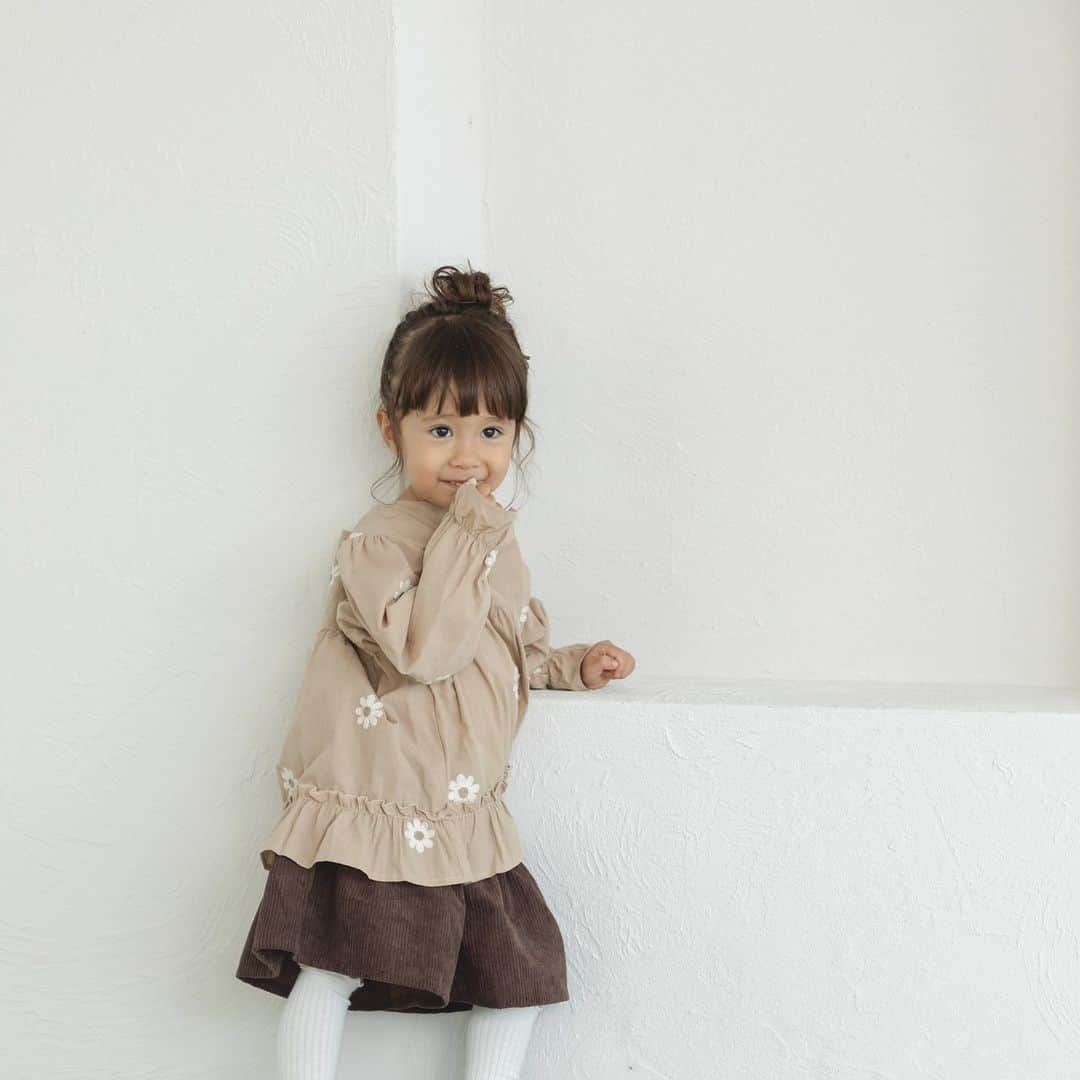 coucou manon フォトイベントをする子供服ブランドのインスタグラム