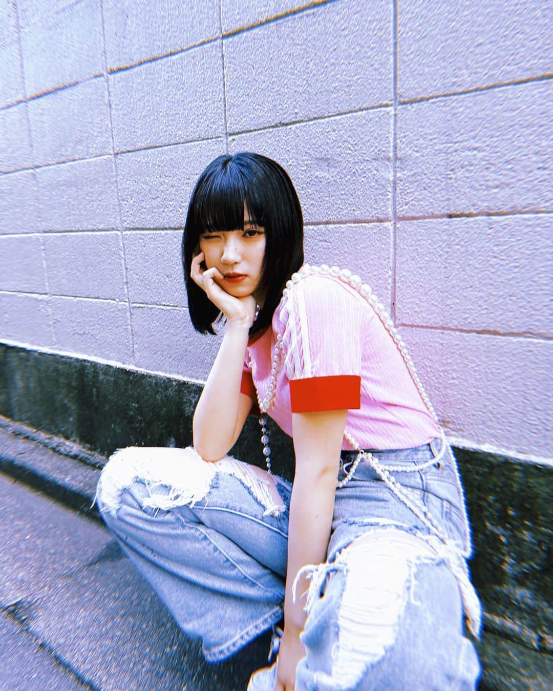 野口和弘のインスタグラム：「朝日奈ちゃんメンテナンス。 . @maokra__  . . . . #cieca.#ciecashibuya#hairstyle#haircolor#fashion#hairarrange#ショートボブ#ショートヘア#ボブスタイル#グラボブ#ボブウルフ#インナーカラー#ハイライト#ハイトーン#ブリーチ#グレージュ#ヘアアレンジ#グラデーションカラー#シースルーバング#ヘアカラー#ヘアカタログ#ヘアセット#外国人風#表参道#原宿#美容室#헤어스타일#단발머리」