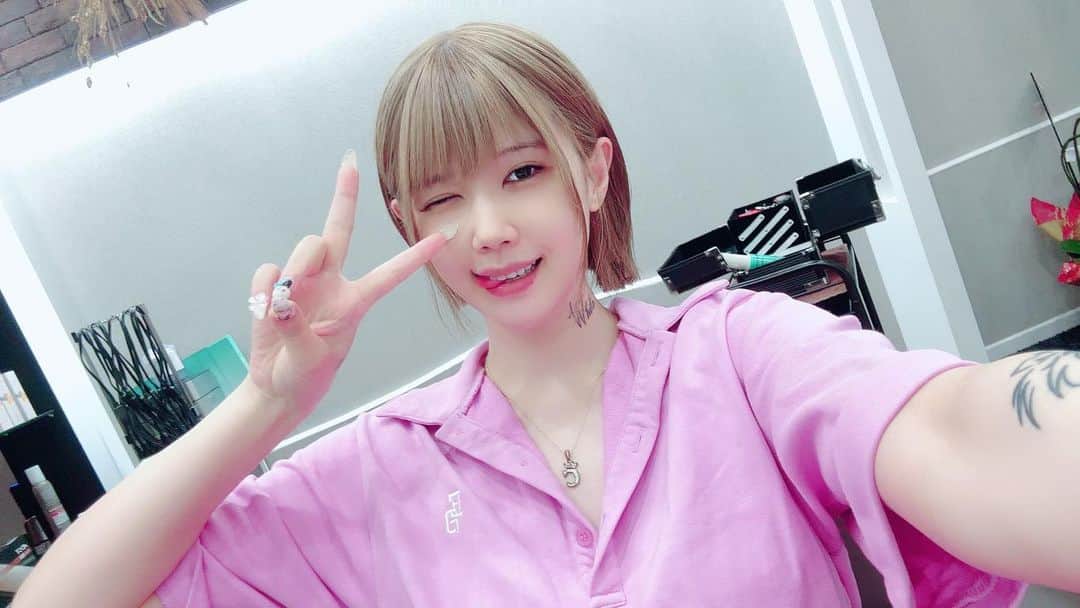 涼宮琴音さんのインスタグラム写真 - (涼宮琴音Instagram)「Newhair」8月1日 20時21分 - suzumiya_kotone_official