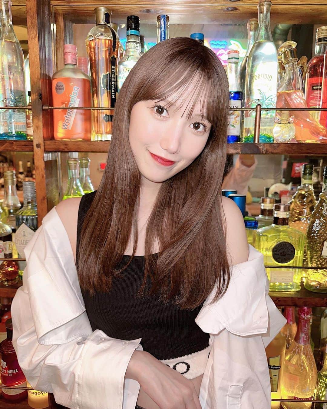 田中菜津美のインスタグラム：「. . 8月もよろしくおねがいします🫧 あっちあちですが熱中症に気をつけて 夏乗り切りましょう . 10日後にレベル23👾 . #00 #22歳 #あと残り10日」