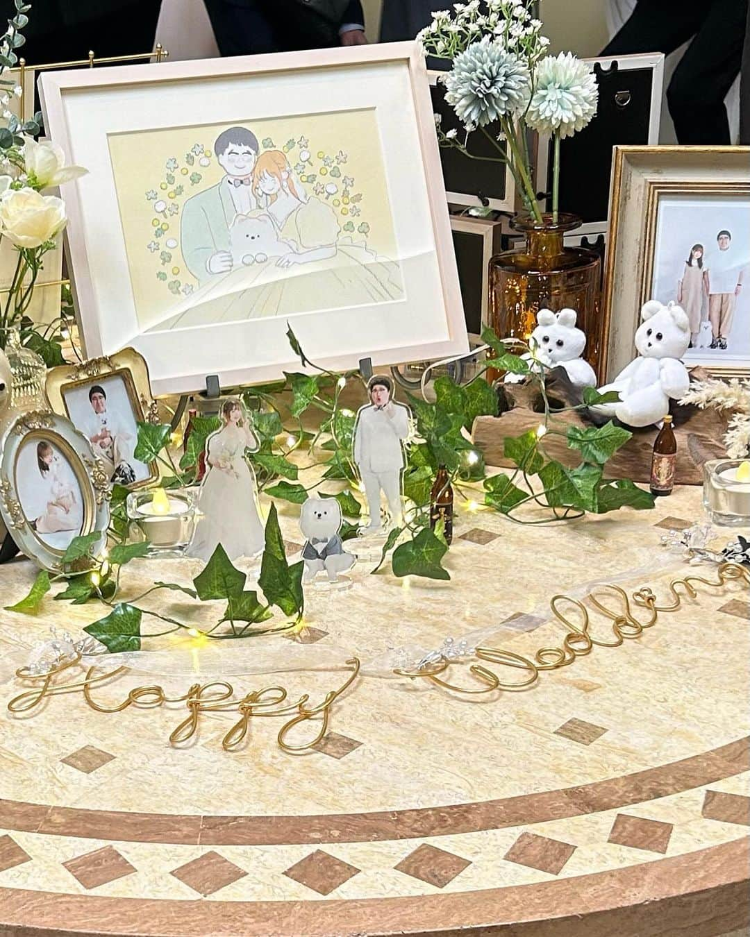 愛川こずえさんのインスタグラム写真 - (愛川こずえInstagram)「いくらさんの結婚式、 とっても幸せ空間でした…🤍🕊  改めてご結婚おめでとうございます💐💍」8月1日 21時04分 - aikawa_kozue