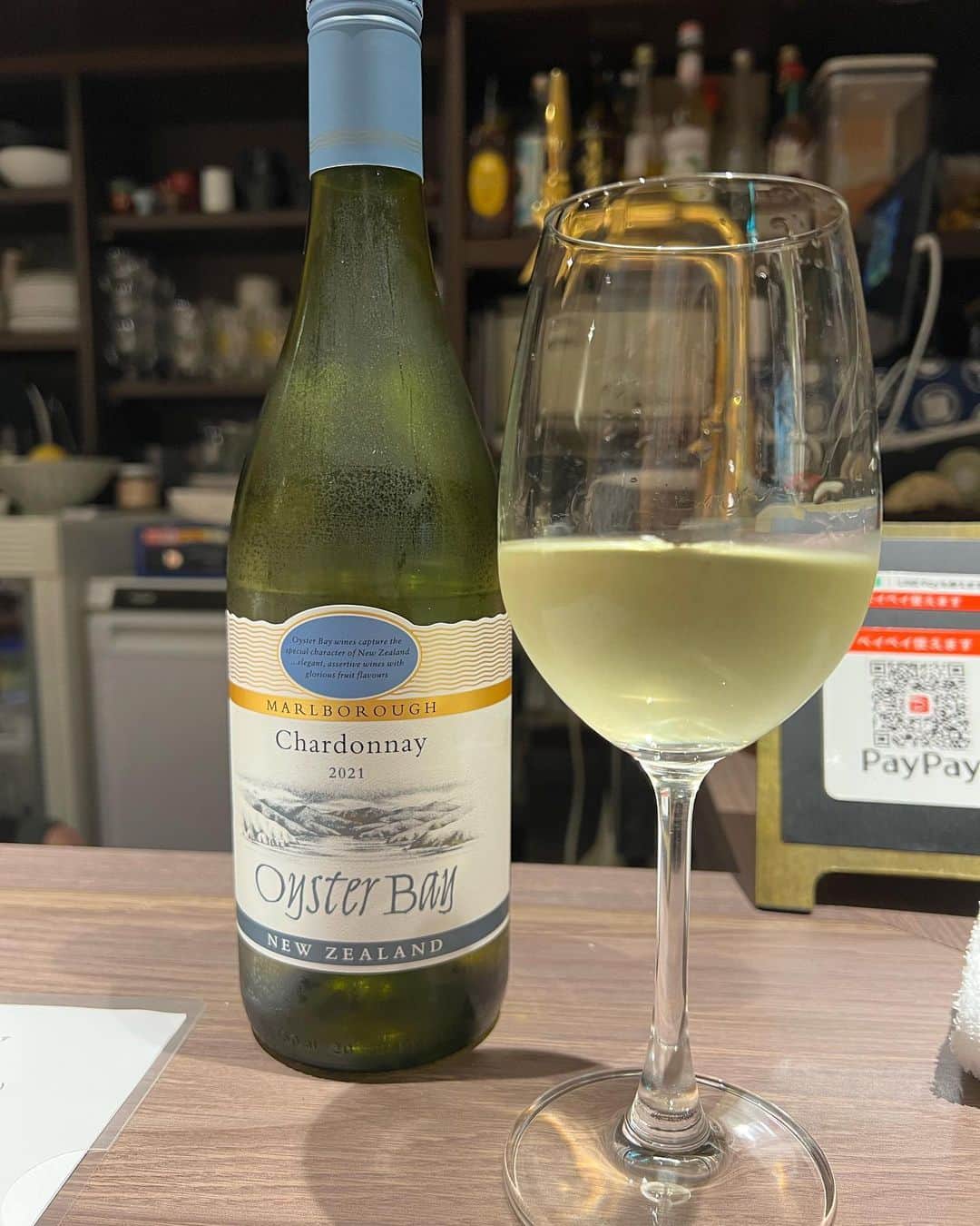 原日出子さんのインスタグラム写真 - (原日出子Instagram)「先日 銀座の 牡蠣BAR で 牡蠣三昧させて頂きました💖 いつも 私を 美味しい物に導いてくださる 美和子さんと2人✨✨✨ 全国の美味しい牡蠣を食べ比べ 牡蠣でお腹いっぱいという幸せ😀 たまりません❣️ 2次会は 共通の知り合いのお店へ… 久々の 夜の外出を 満喫致しました☺️  #牡蠣BAR #牡蠣三昧 #食べ比べ #美味しい物 #幸せな時間」8月1日 21時04分 - hara_hideko
