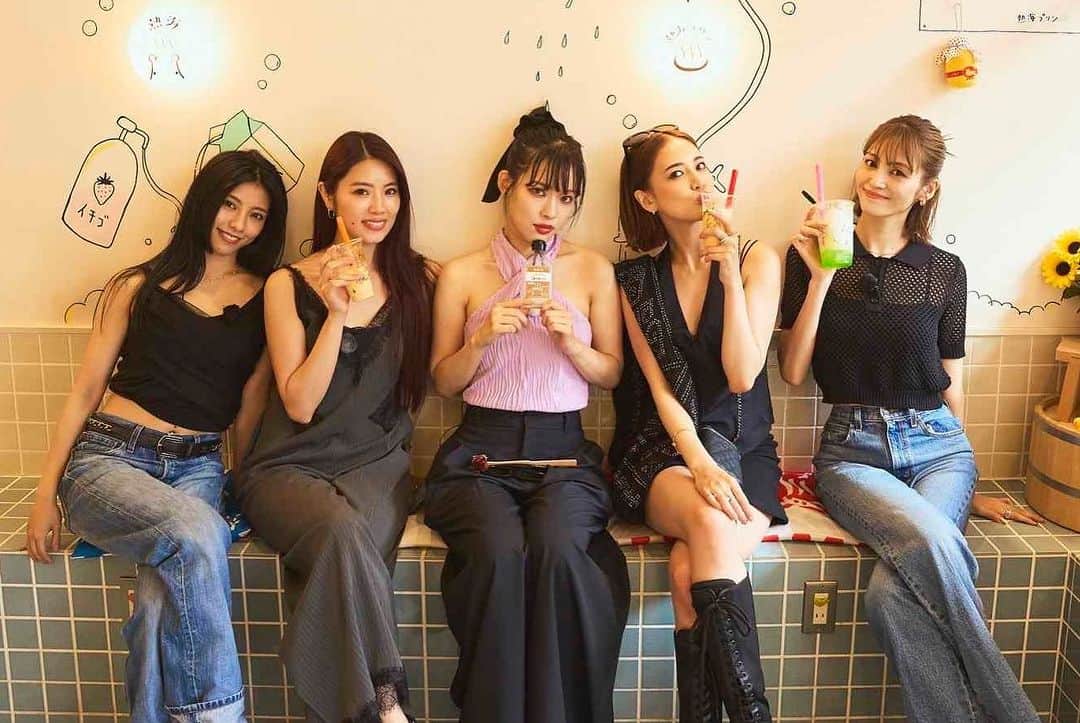 藤井夏恋さんのインスタグラム写真 - (藤井夏恋Instagram)「私たち青春しました。 @cl_official_special  #cl26 #Happiness」8月1日 21時23分 - fujiikaren_official