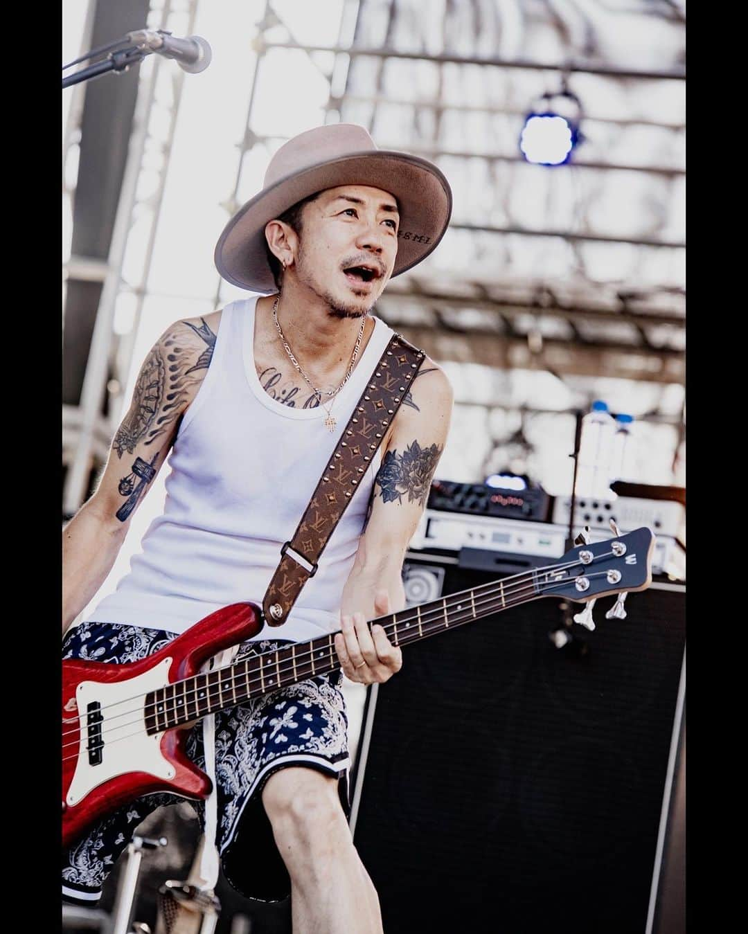 The BONEZさんのインスタグラム写真 - (The BONEZInstagram)「OGA NAMAHAGE ROCK FESTIVAL vol.12 有難う御座いました！！ photo by @kawado_photo  #thebonez   #TheBONEZ  #DragonAsh  #dragonash ＃ONRF12 #男鹿フェス12  #骨から気合い」8月1日 21時45分 - the____bonez