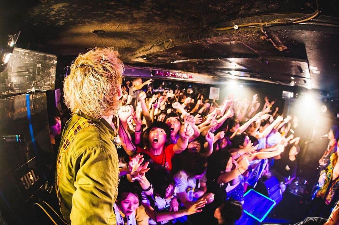 柳沢亮太のインスタグラム：「2023.08.01 千葉LOOK ″サイトウヒロシ還暦祭～LUCKY VIBRATION EXTRA series～″ w）#04LimitedSazabys #SUPERBEAVER #写殺 @cazrowaoki」