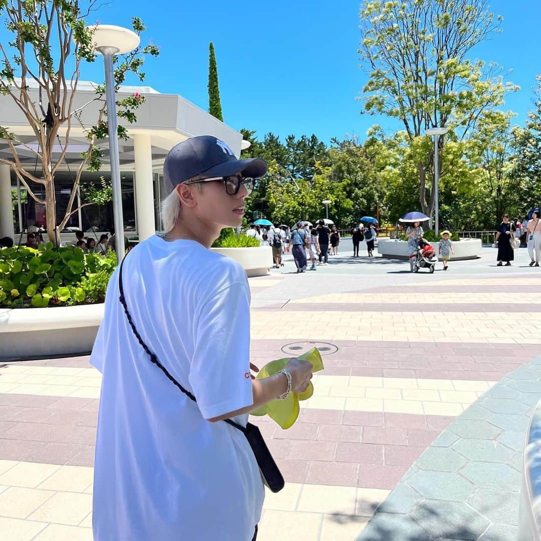 浦野秀太さんのインスタグラム写真 - (浦野秀太Instagram)「ディズニってきたよ✌️ ランド派？ シー派？ それとも？」8月1日 22時14分 - shuta_urano