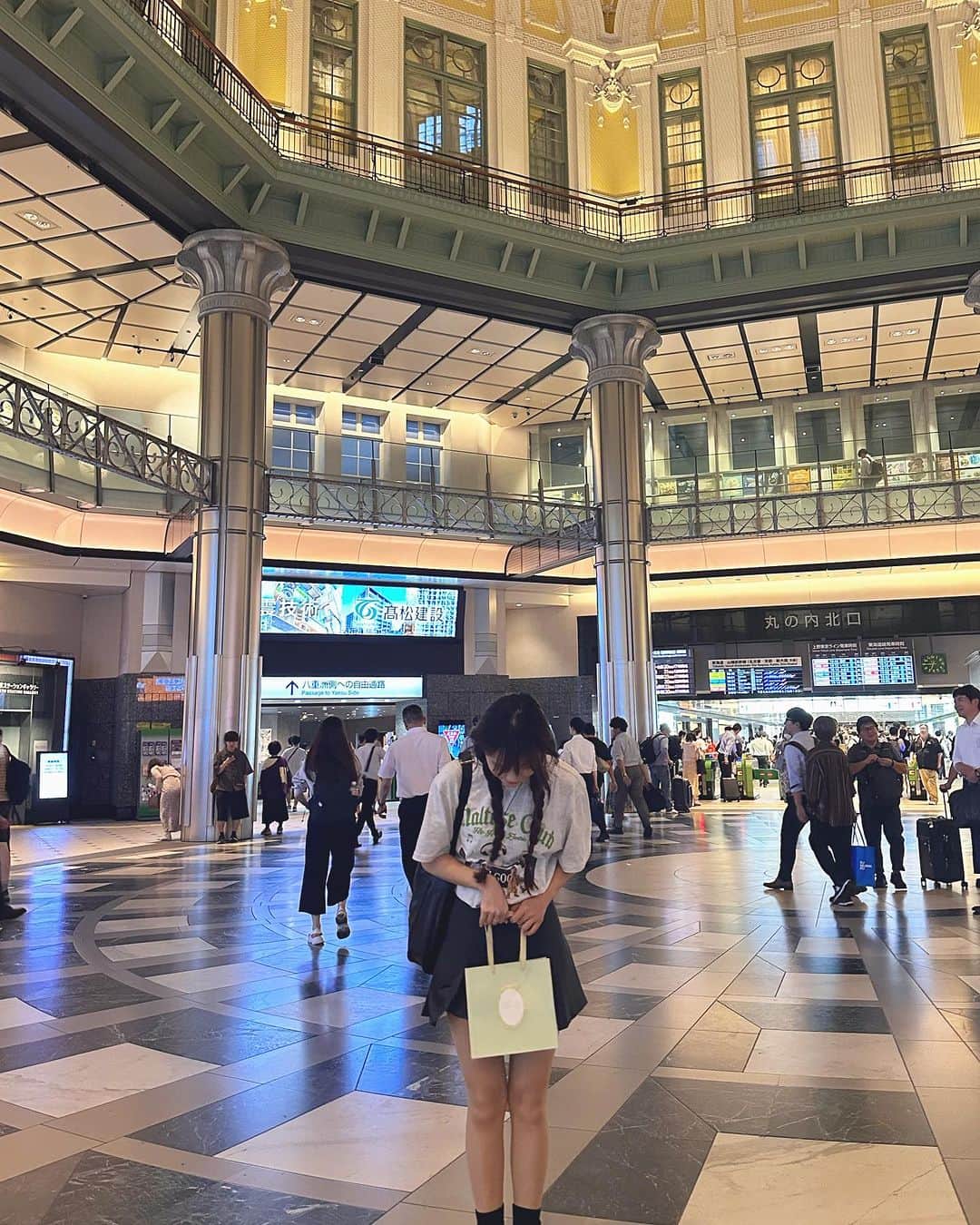 Janeぜうんさんのインスタグラム写真 - (JaneぜうんInstagram)「Recent photo dumpy💫🗼🤍 #tokyo  みんなのこといつでもどこでも応援してる📣 もちろんじぇーんサブスクライバーのみんなも❤️‍🔥  언제나 내 마음 속에 있는 그대덜ㅎㅎ응원해🤞🏻❤️‍🔥 물론 우리 제인 구독자님도🫶🏻🤍」8月16日 17時59分 - jeeunso4you