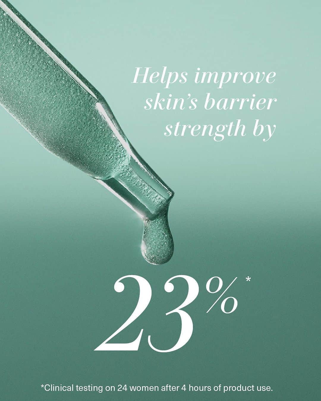 ドゥラメールさんのインスタグラム写真 - (ドゥラメールInstagram)「Replenish skin, one drop at a time.   Refine your nightly regimen with The Micro Peel — designed to work overnight, this at-home treatment gently exfoliates to encourage cell turnover. Come morning, skin is visibly radiant and replenished.   Discover more at LaMer.com.  #LaMer #LaMerSkincare #LaMerMicroPeel」8月16日 9時08分 - lamer