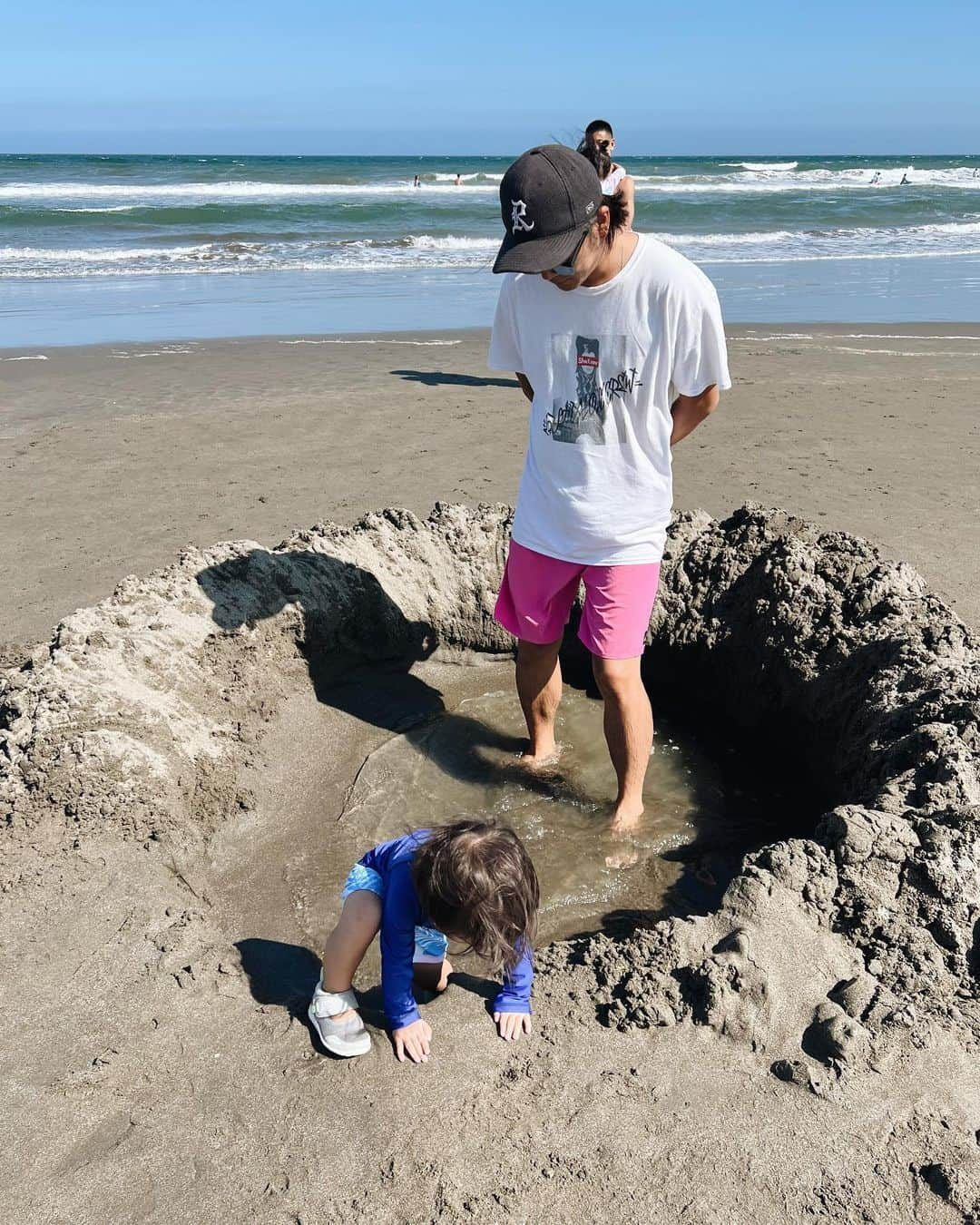 伊東大輝さんのインスタグラム写真 - (伊東大輝Instagram)「１歳１０ヶ月👼 #夏のスカイ ⛱️🏖️🏝️ 【 @sky_umisora 】」8月16日 10時59分 - daikiitoh