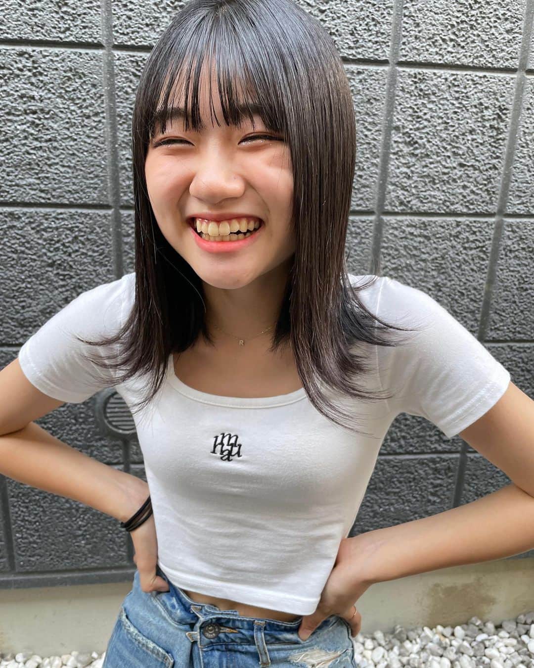のインスタグラム：「インスタあげられてなかった😭  心配のDMたくさんありがとう😭 もう復活してます！ 皆さんの切り抜きがろこまこあこチームの力になります！！ いつも本当にありがとう😭  ろこと撮影！ 昨日も楽しかった👍  やっぱ笑ってる顔が1番可愛いね♡（親バカバンザイ🙌）  毎日３本投稿中♪ _ _ _ _ _ _ _ _ _ _ _ _ _ _ _ _ _   ◽️YouTube◽️ ろこまこあこチャンネル ▶︎夏休み毎日投稿中  ろこチャンネル ▶︎木曜日　17時〜  ライブ配信 ▶︎毎日投稿中お休み  ◽️TikTok◽️ ろこまこあこ ▶︎ atukiyo0311 ろこ（母管理）▶︎ rocoz.0517rma  ◽️Instagram◽️ ろこ（母管理）▶︎ @rocoroco0517 まこ（母管理）▶︎ @macomacomacorun  あこ（母管理）▶︎ @acoacoaconz  _ _ _ _ _ _ _ _ _ _ _ _ _ _ _ _ _ _  #kidsfashion#三姉妹#youtube#youtuber#ろこまこあこ#キッズコーデ#小学生コーデ#jc2#js6#twins#双子#コーデ#kids」