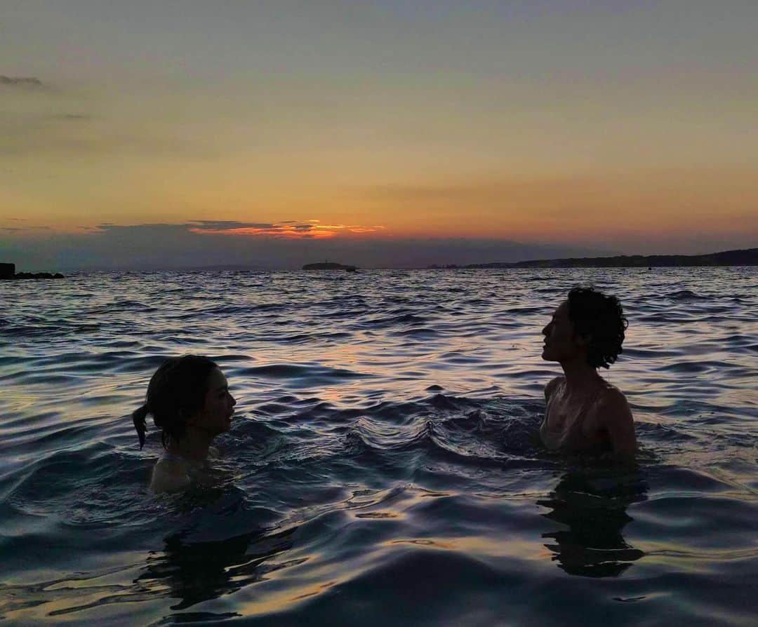 赤坂沙世さんのインスタグラム写真 - (赤坂沙世Instagram)「夏の思い出🌊✨ 既に陽がどんどん短くなってるー！！残りわずかな夏満喫しよ〜う☀️」8月16日 12時19分 - sayoakasaka