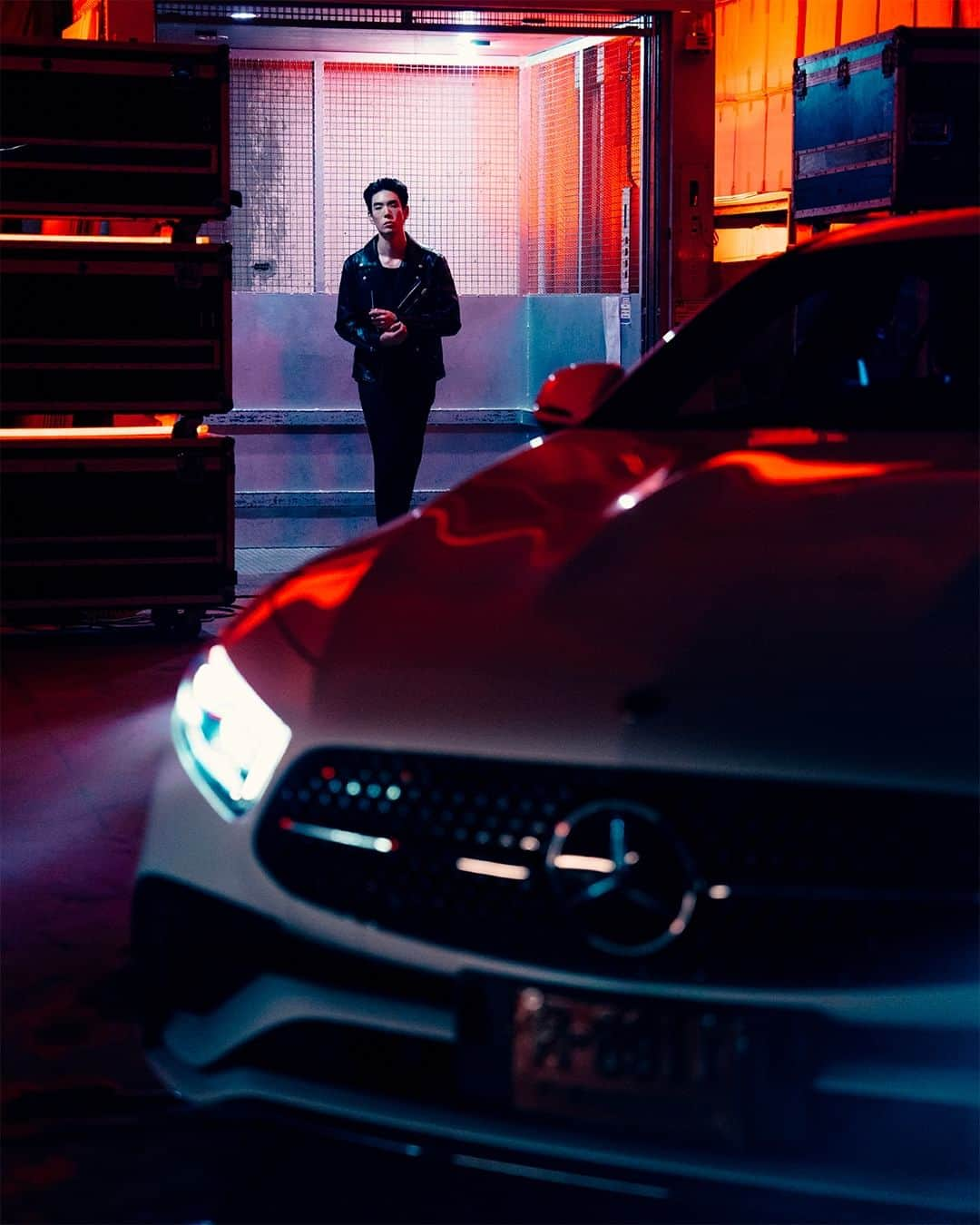 Mercedes-Benz Thailandさんのインスタグラム写真 - (Mercedes-Benz ThailandInstagram)「#MBJourney X @jaylerr | Mercedes-Benz CLS 220 d AMG Premium  มาออกเดินทางและค้นหาแรงบันดาลใจไปกับ @Jaylerr และ Mercedes-Benz CLS 220 d AMG Premium กับการเดินทางของ The Sound of Journey แค่กด ENGINE START ประสบการณ์ใหม่ๆ ก็ได้เริ่มต้นขึ้นแล้ว   พร้อมแล้วไปกันได้เลย! 🎬🚦🏎️  #CLS #Jaylerr #MercedesBenz #MercedesBenzThailand」8月16日 13時00分 - mercedesbenzthailand